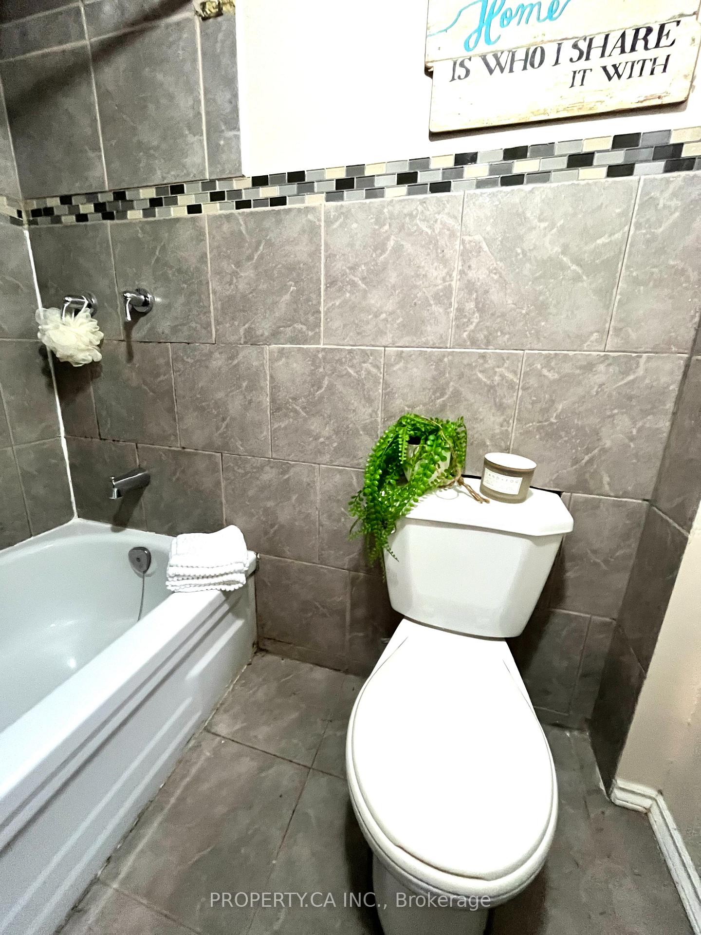 234 Bathurst Street BSMNT