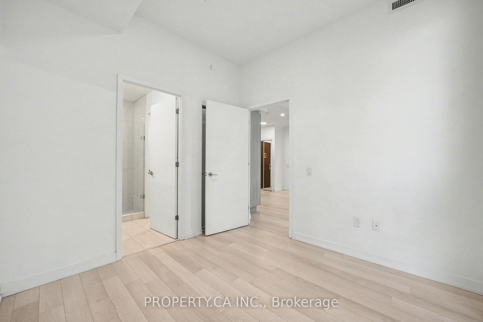 39 Roehampton Avenue 1206