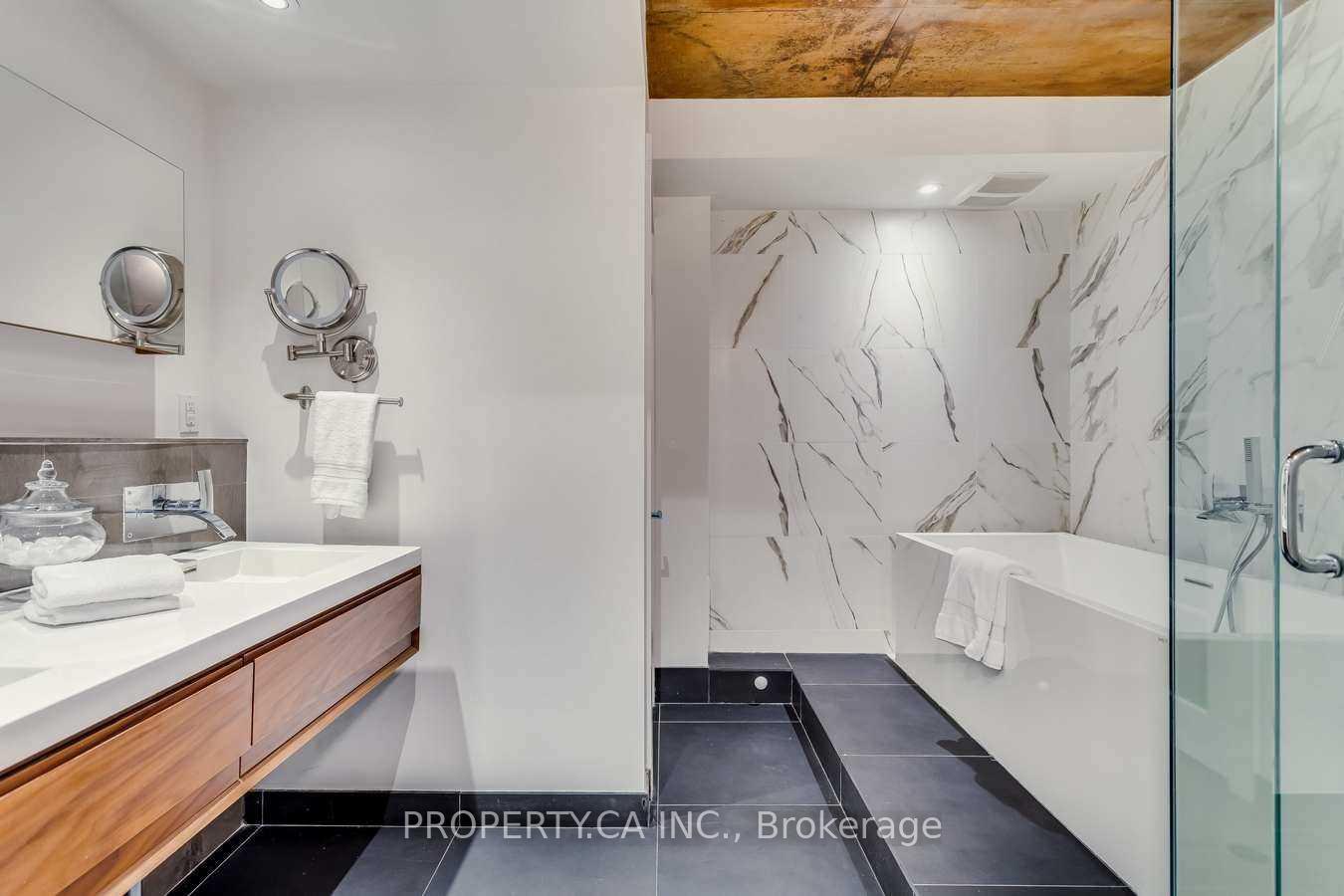 349 St Clair Avenue W 403