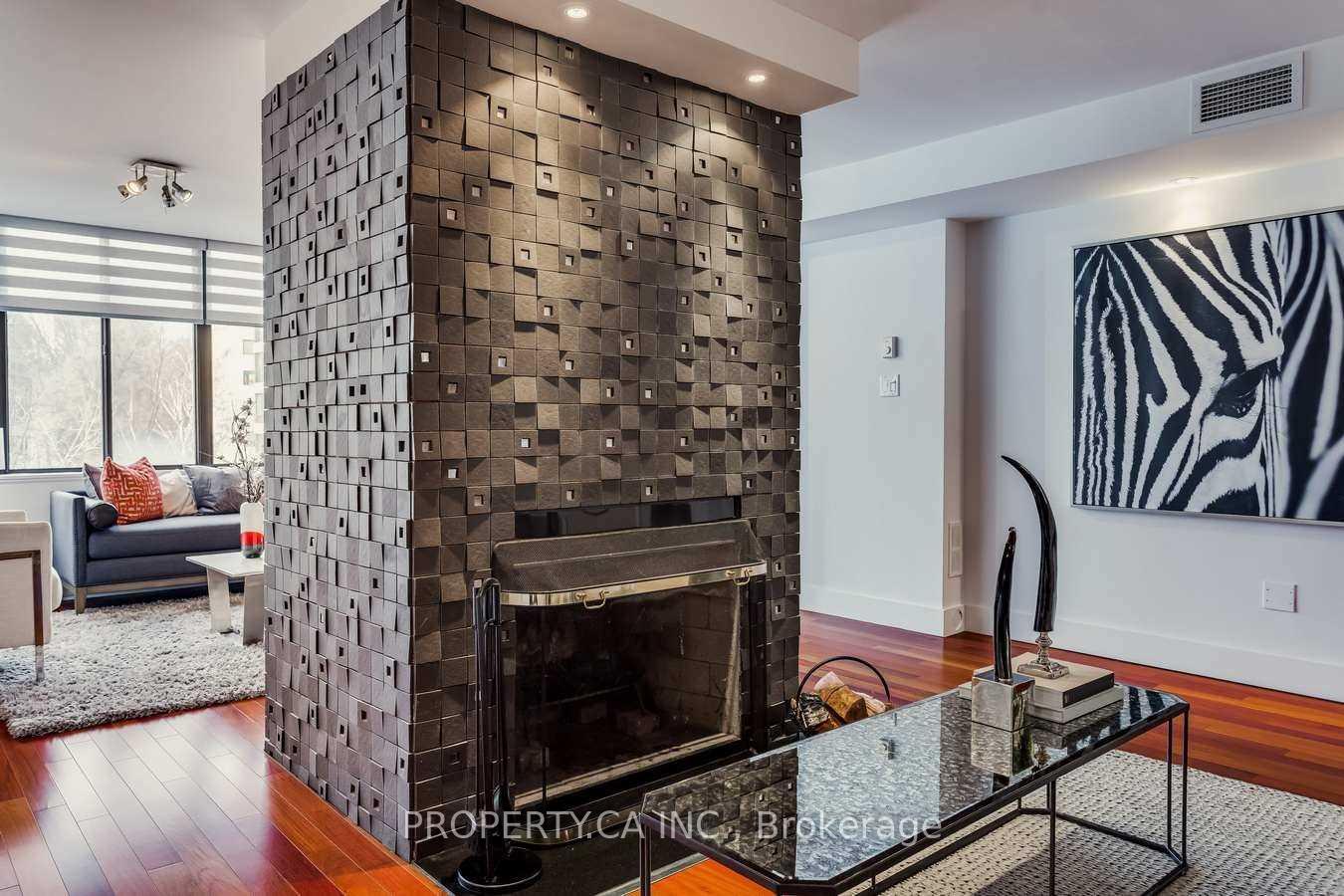 349 St Clair Avenue W 403