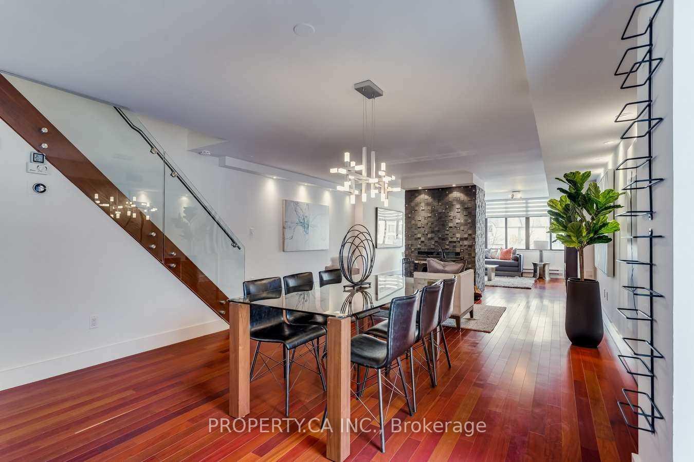 349 St Clair Avenue W 403