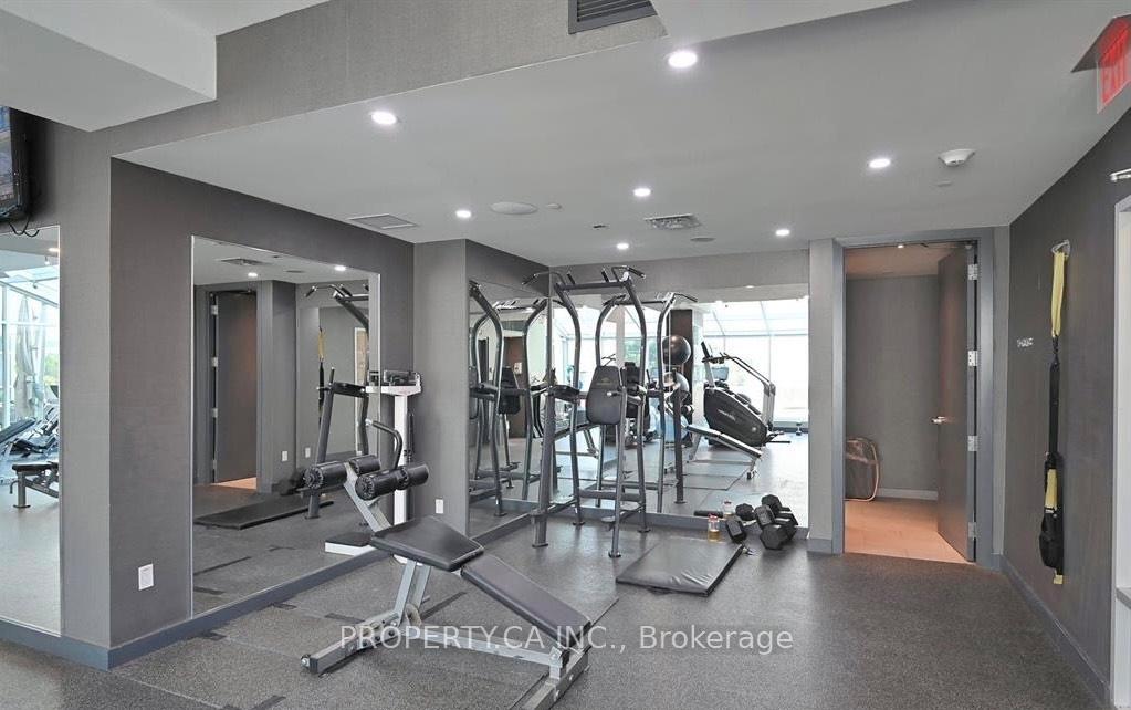 36 Blue Jays Way 531