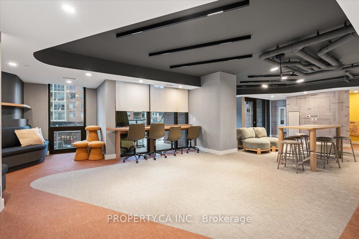 35 Parliament Street 328