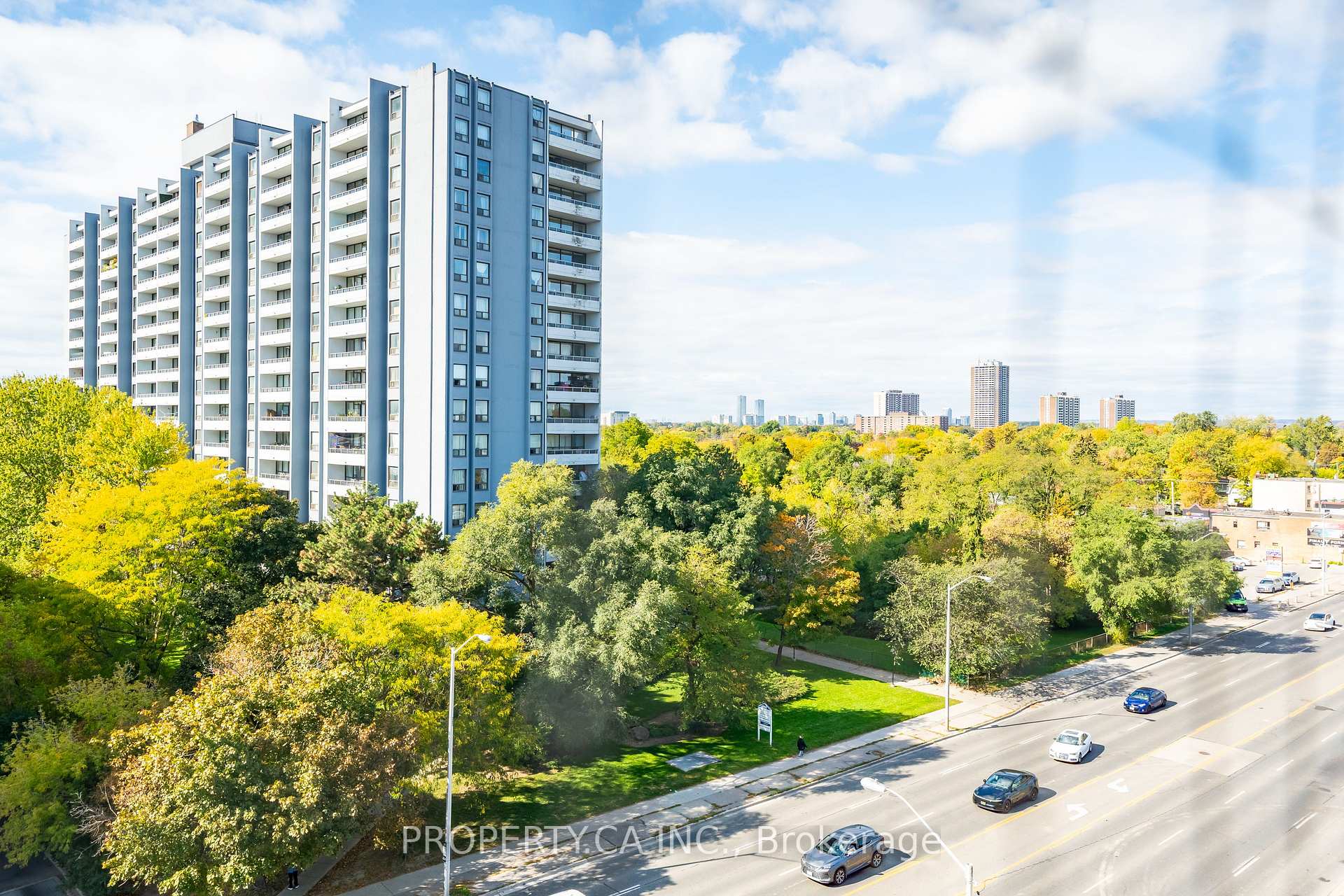 5949 Yonge Street 806