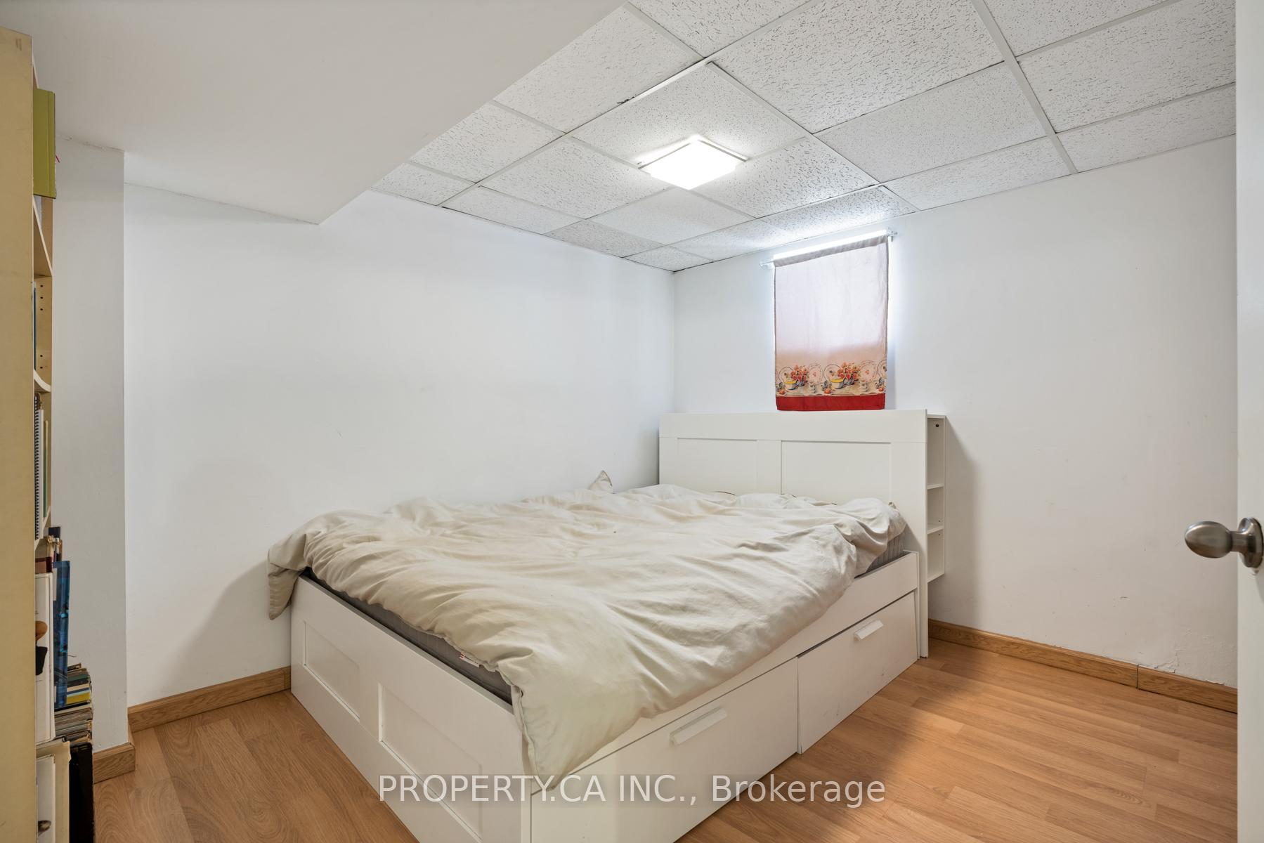 241 St Clarens Avenue