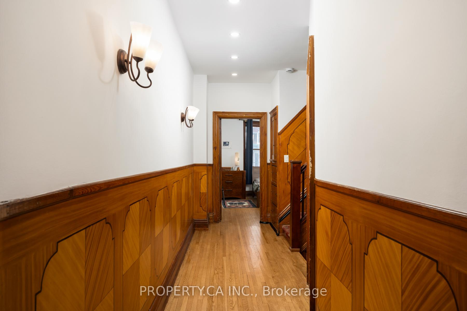 241 St Clarens Avenue