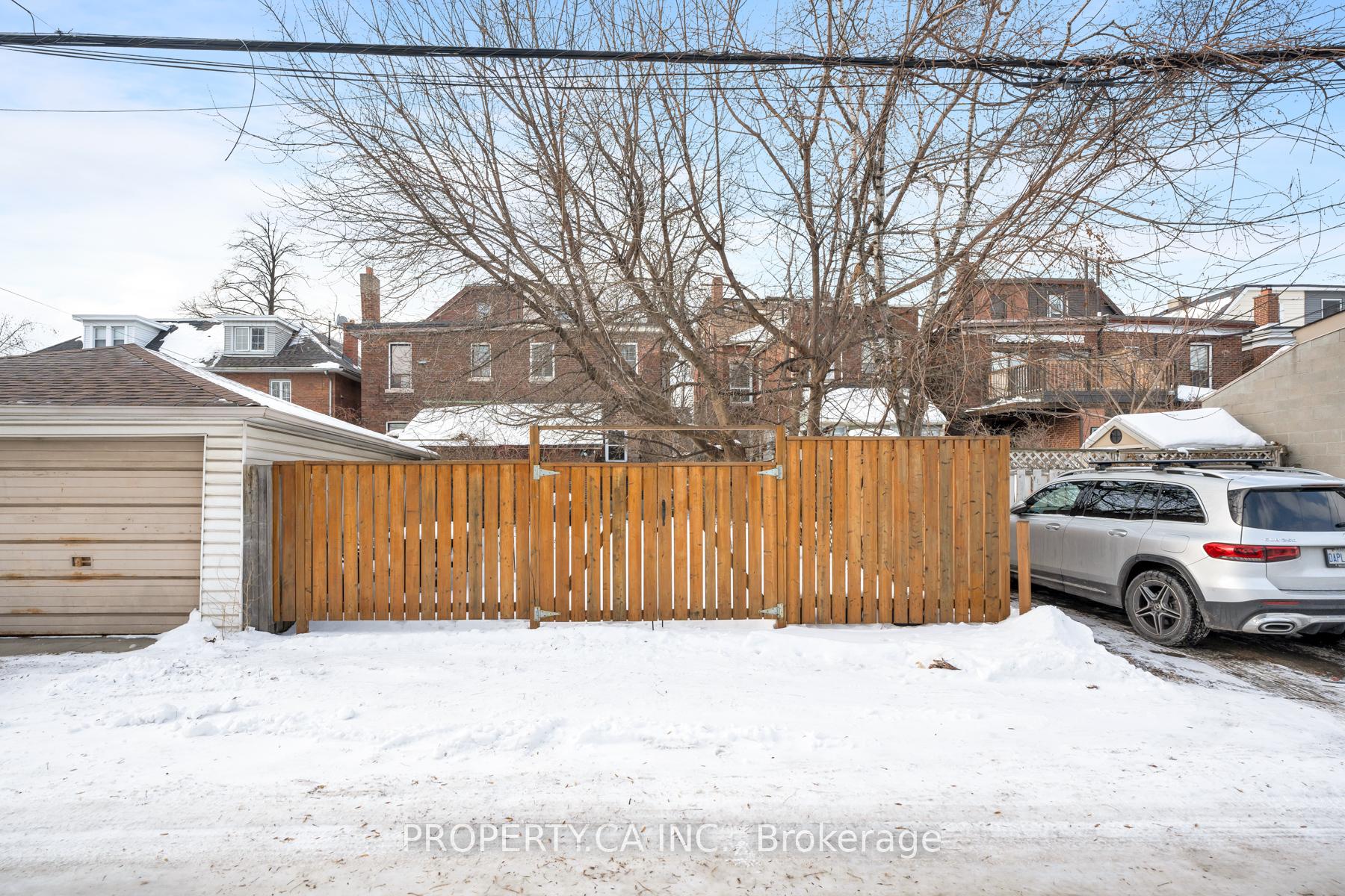 241 St Clarens Avenue