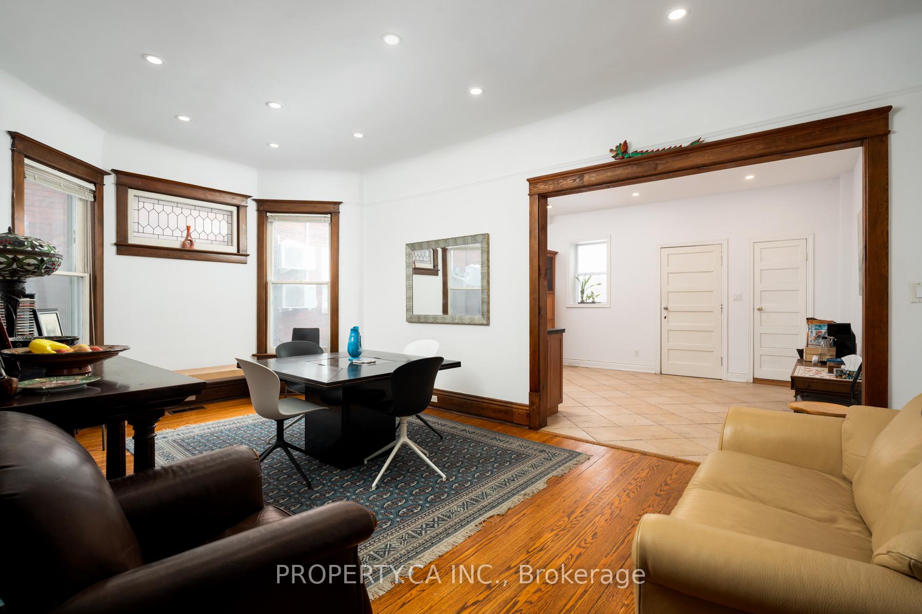 241 St Clarens Avenue