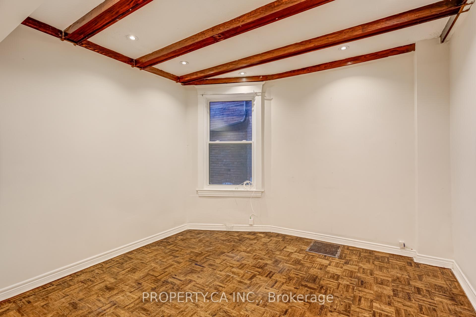 238 Saint Clarens Avenue Main