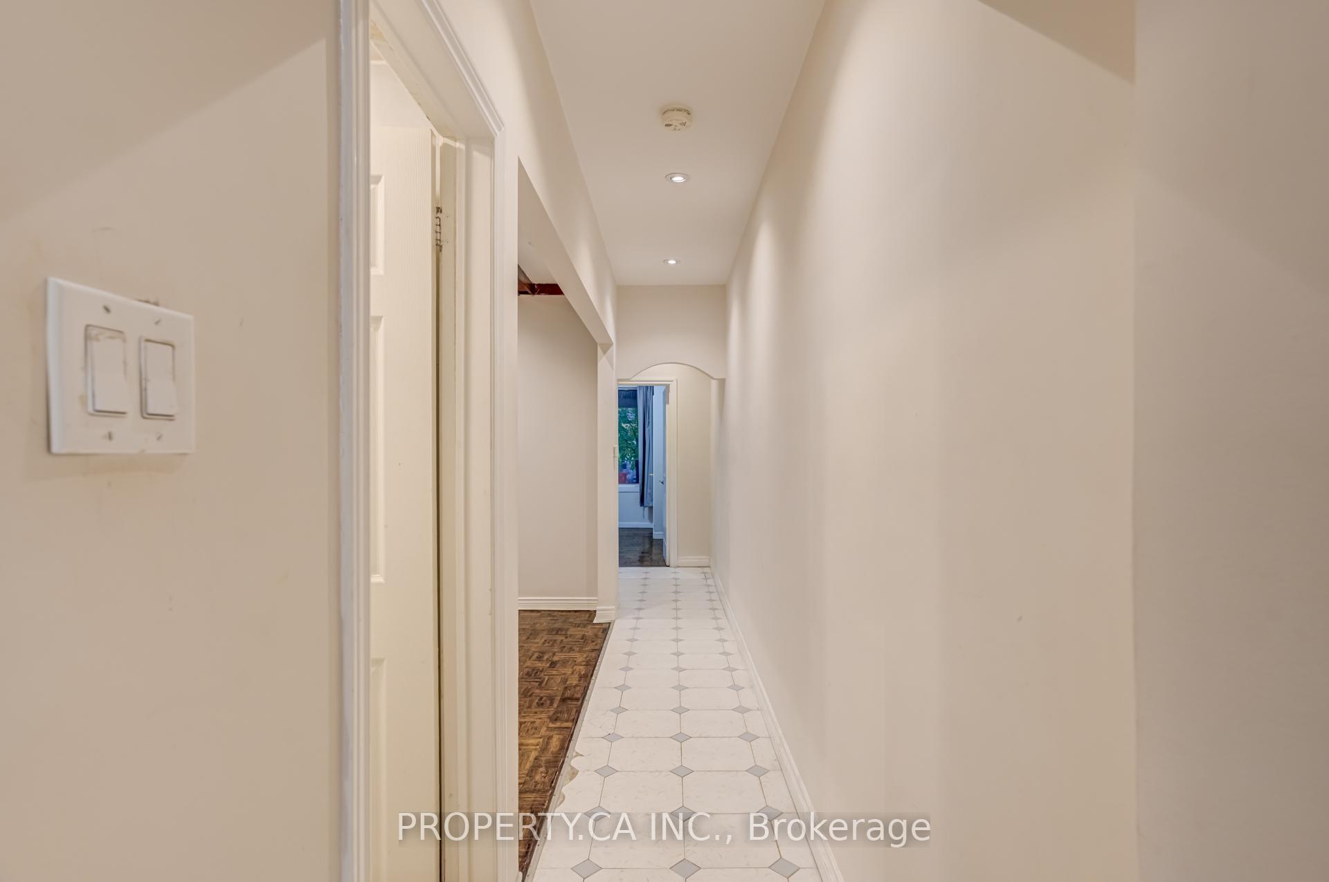 238 Saint Clarens Avenue Main