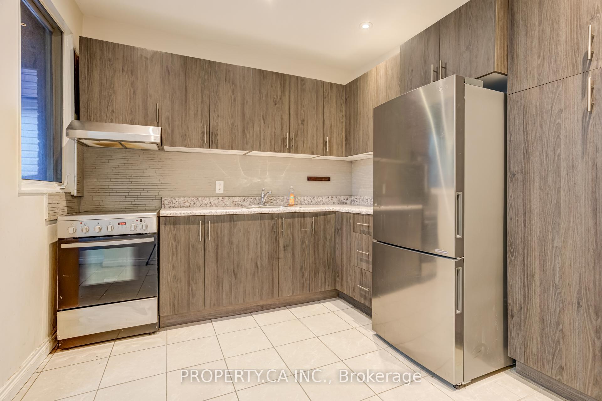 238 Saint Clarens Avenue Main