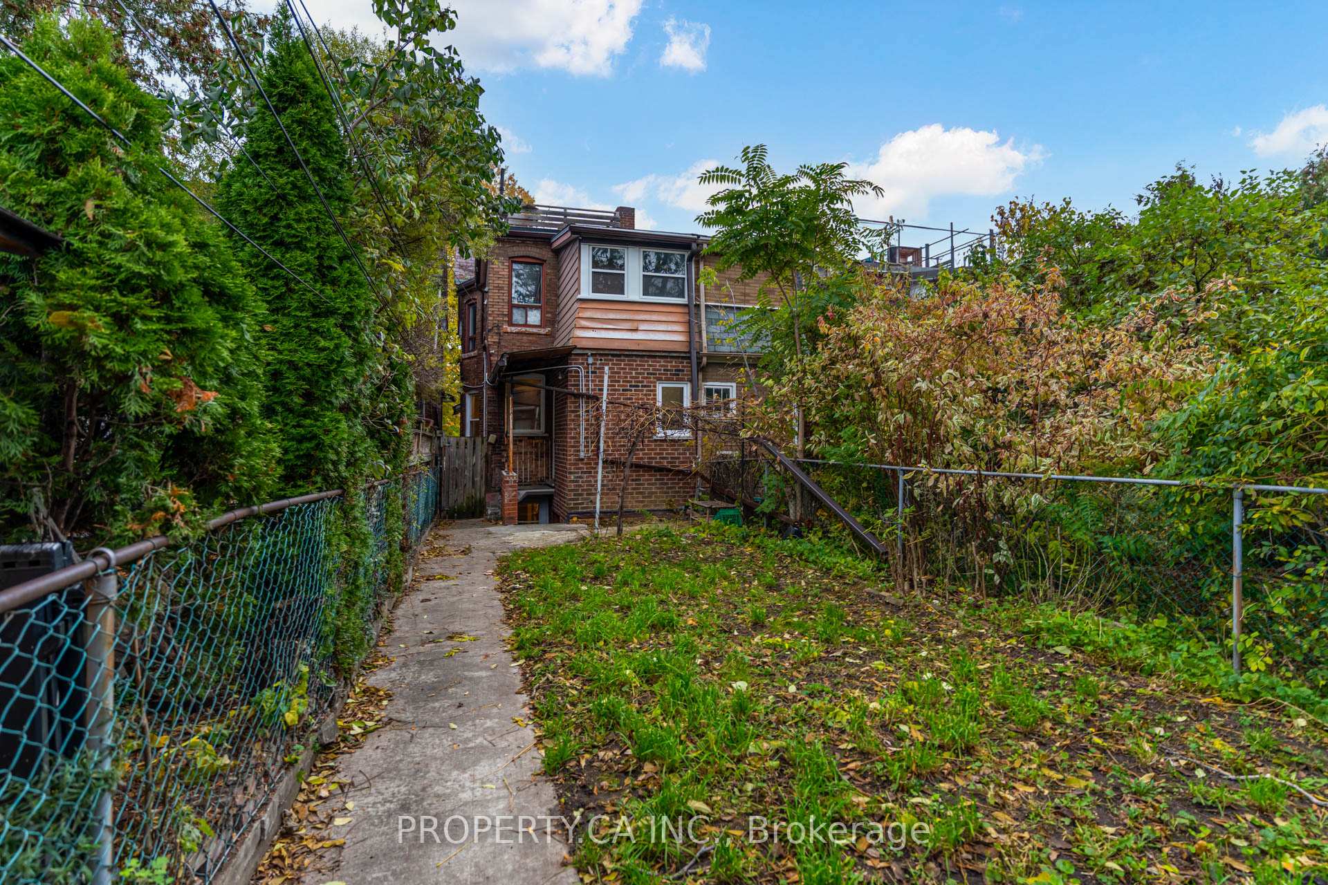 238 Saint Clarens Avenue Main