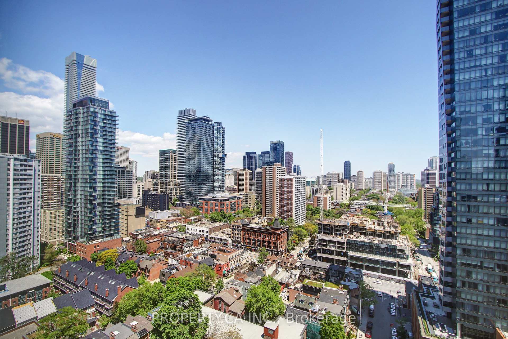 1001 Bay Street 2204