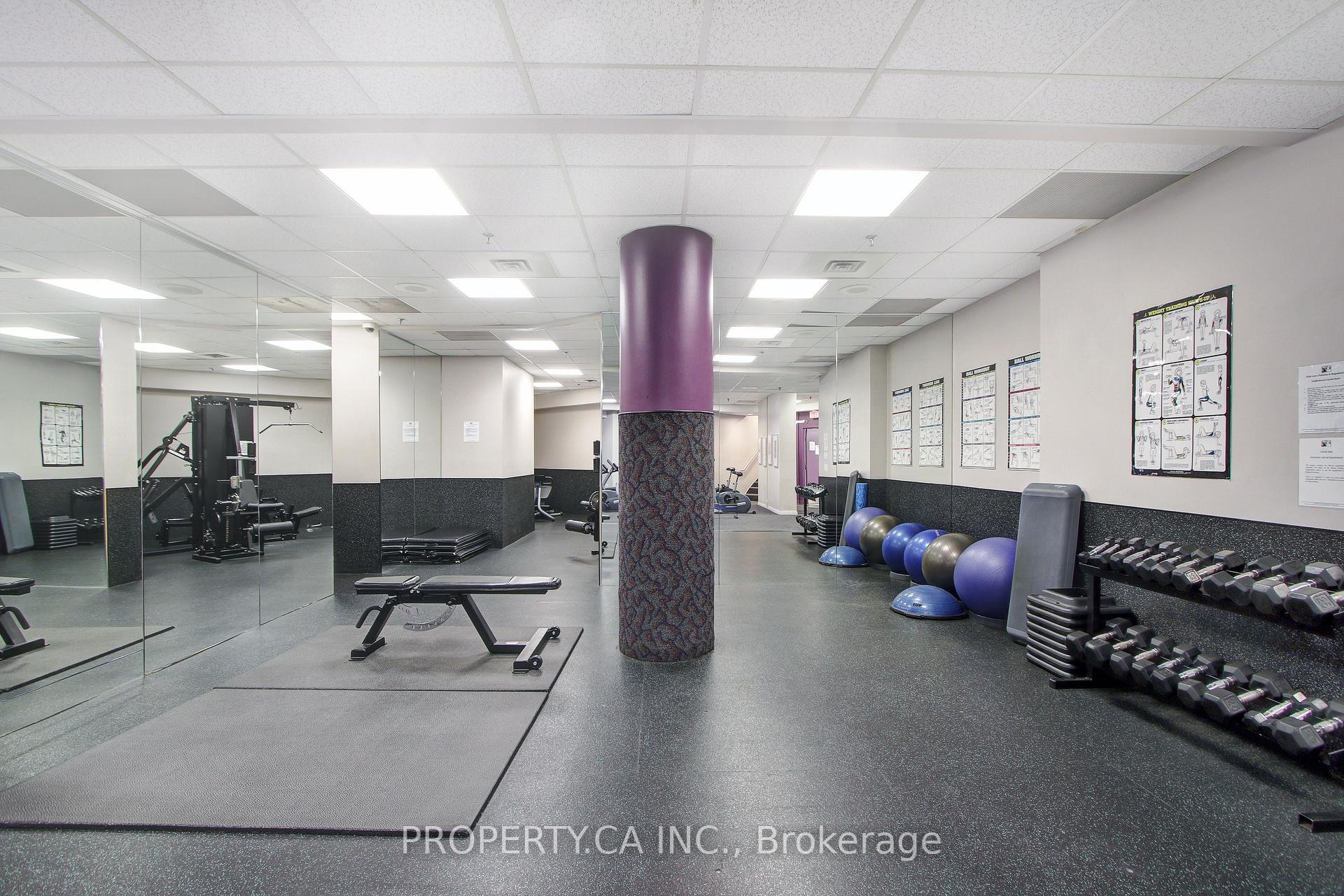 1001 Bay Street 2204