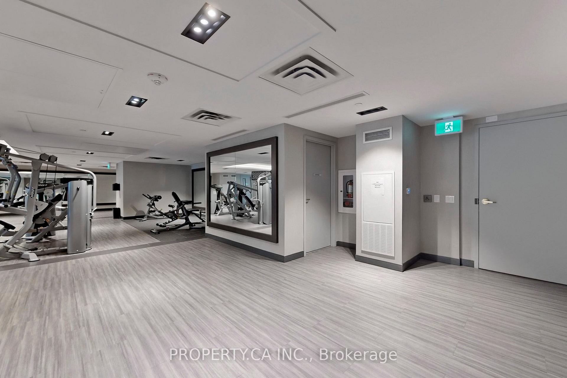 543 Richmond Street W 1029