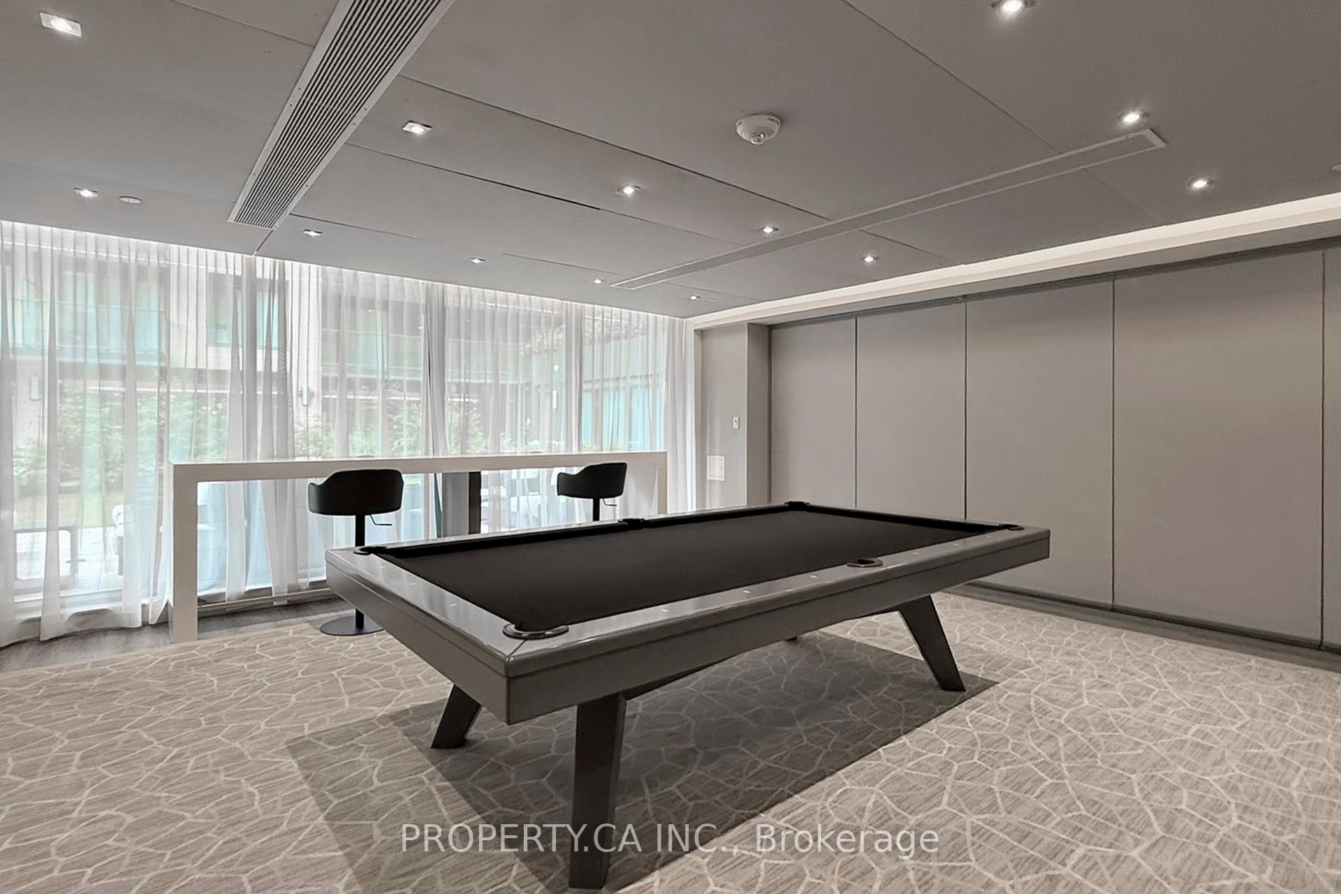 543 Richmond Street W 1029