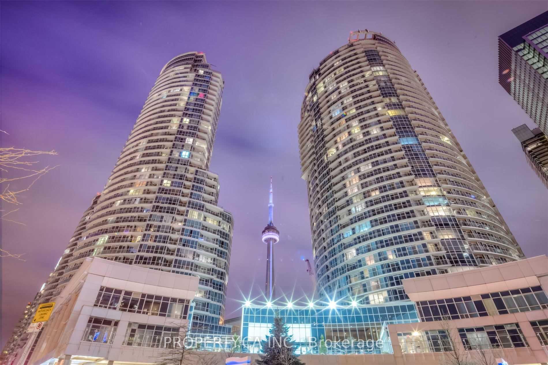 208 Queens Quay W 214