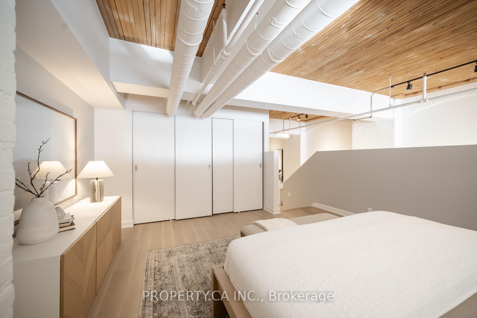 993 Queen Street W 409