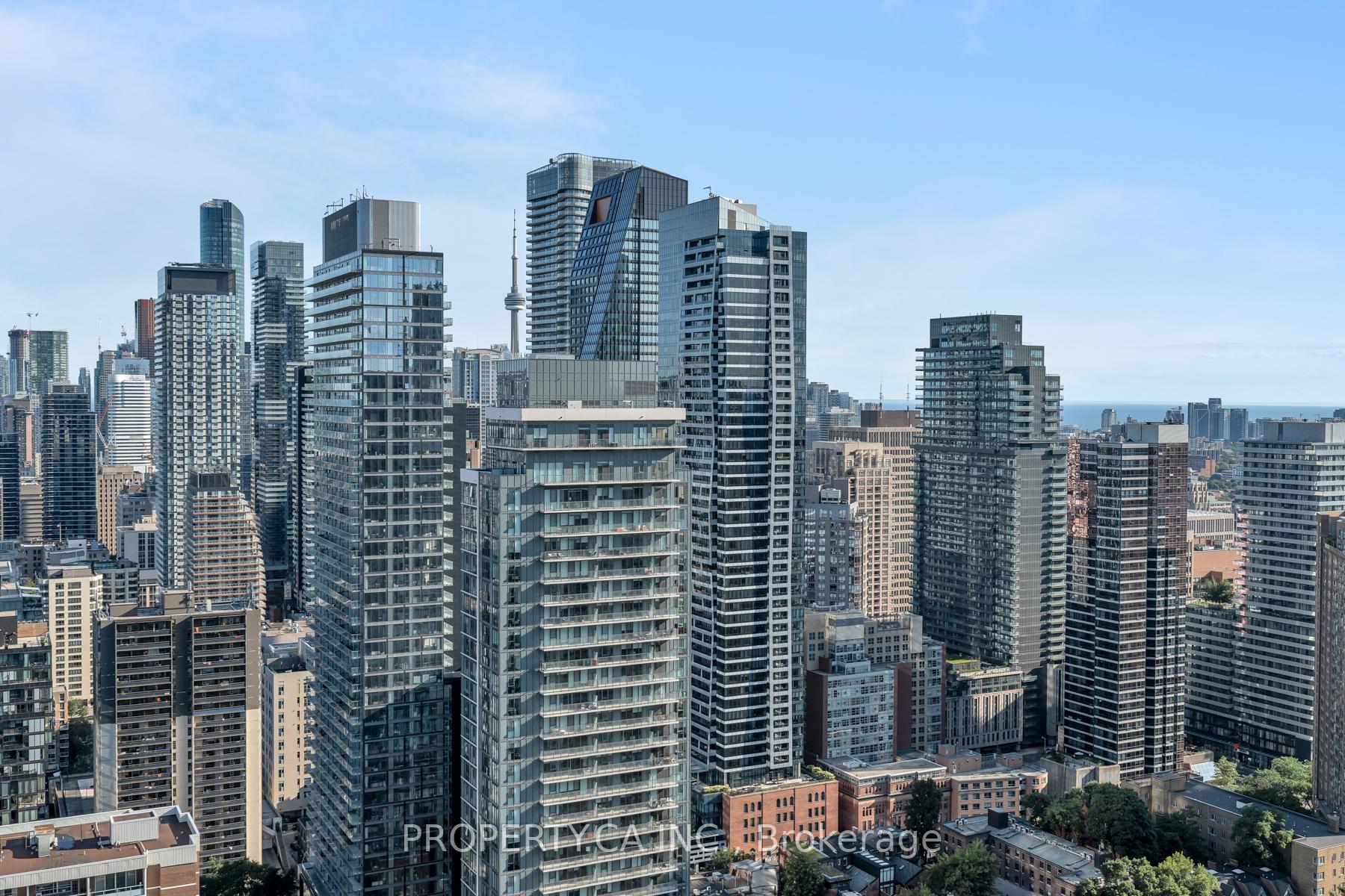 33 Charles Street E 3606