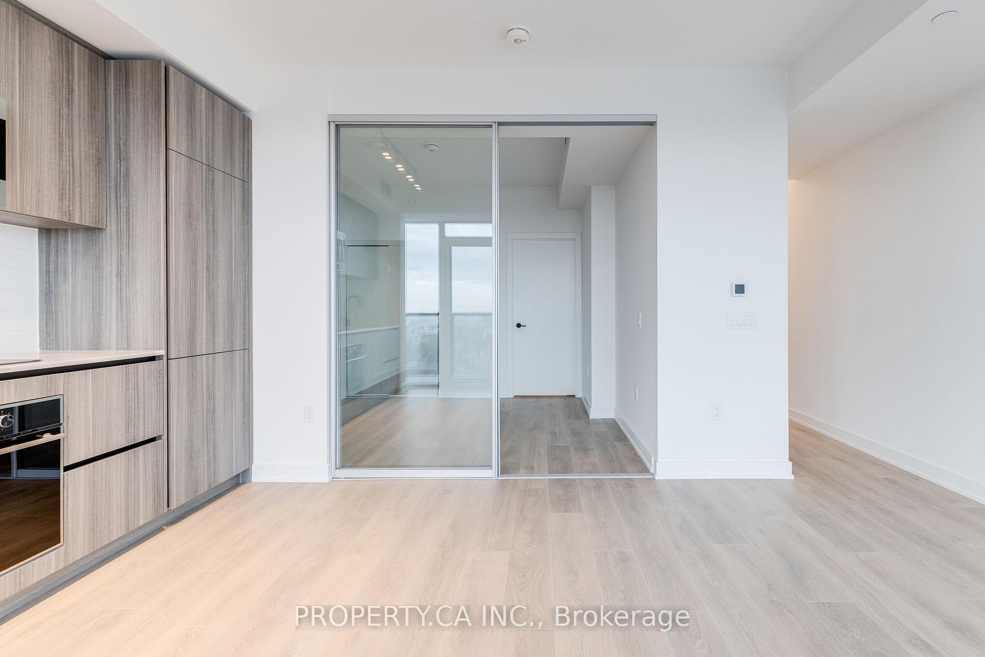 127 Broadway Avenue 2011