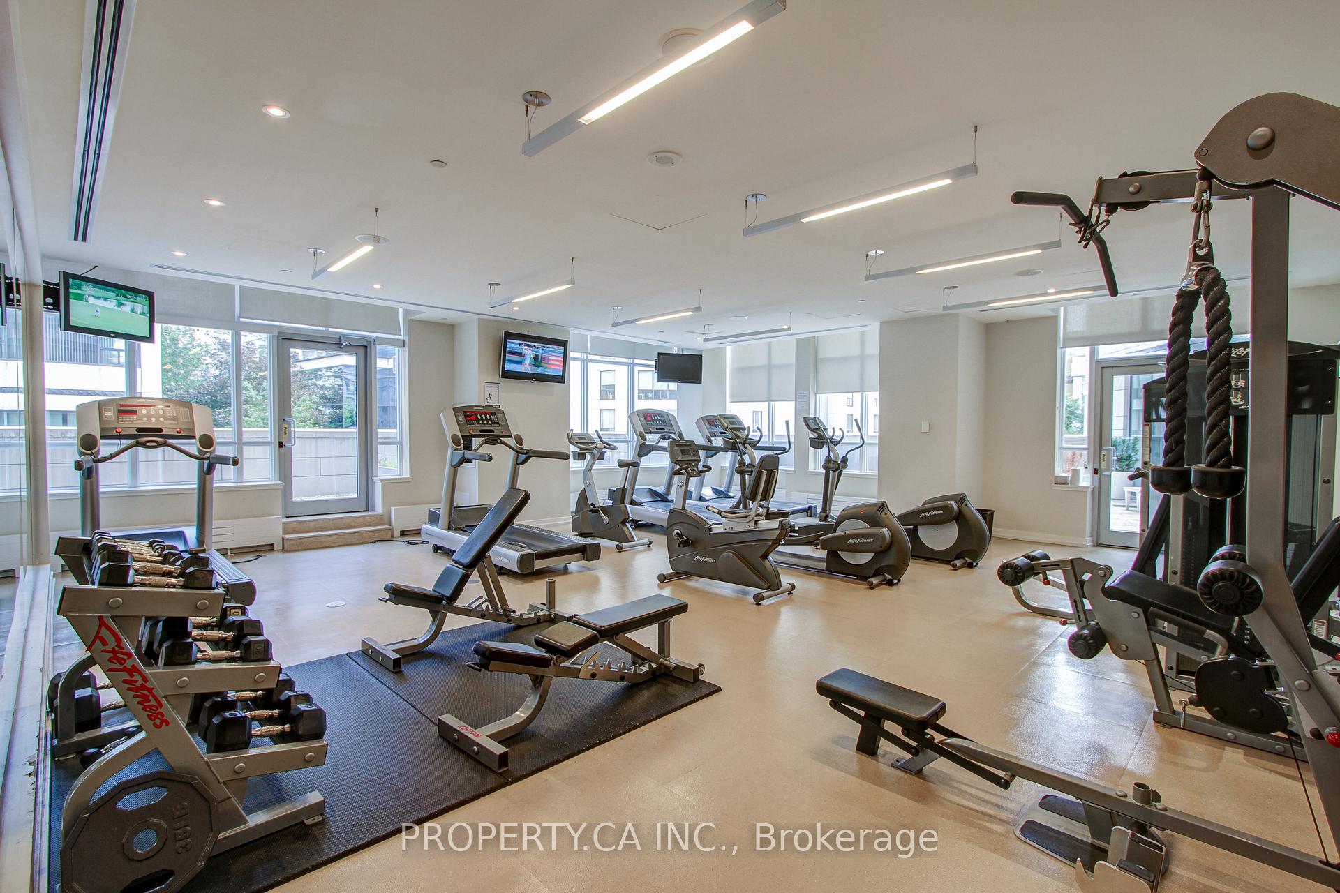 2191 Yonge Street 3712