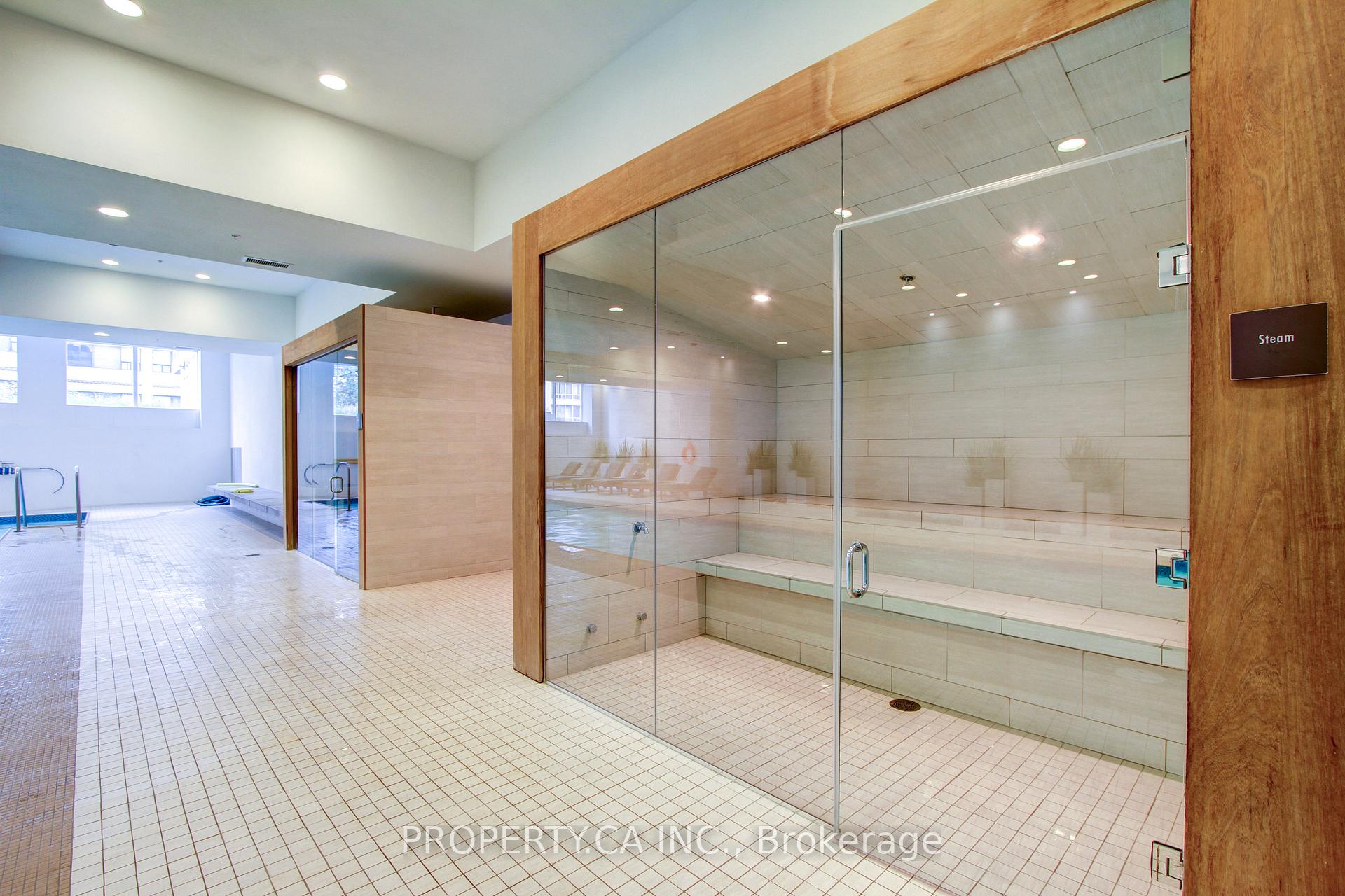 2191 Yonge Street 3712