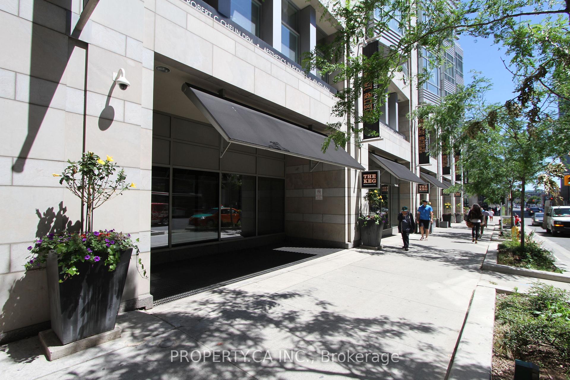 2191 Yonge Street 3712
