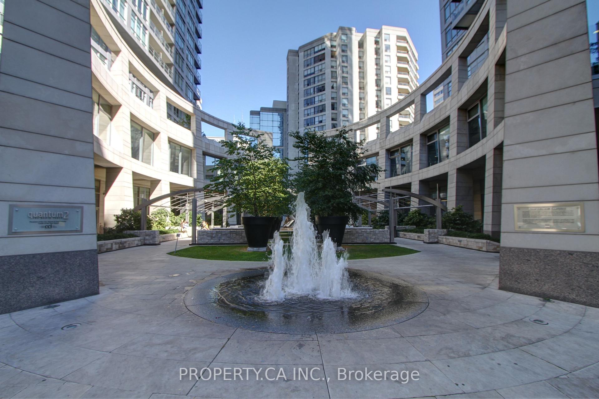 2191 Yonge Street 3712