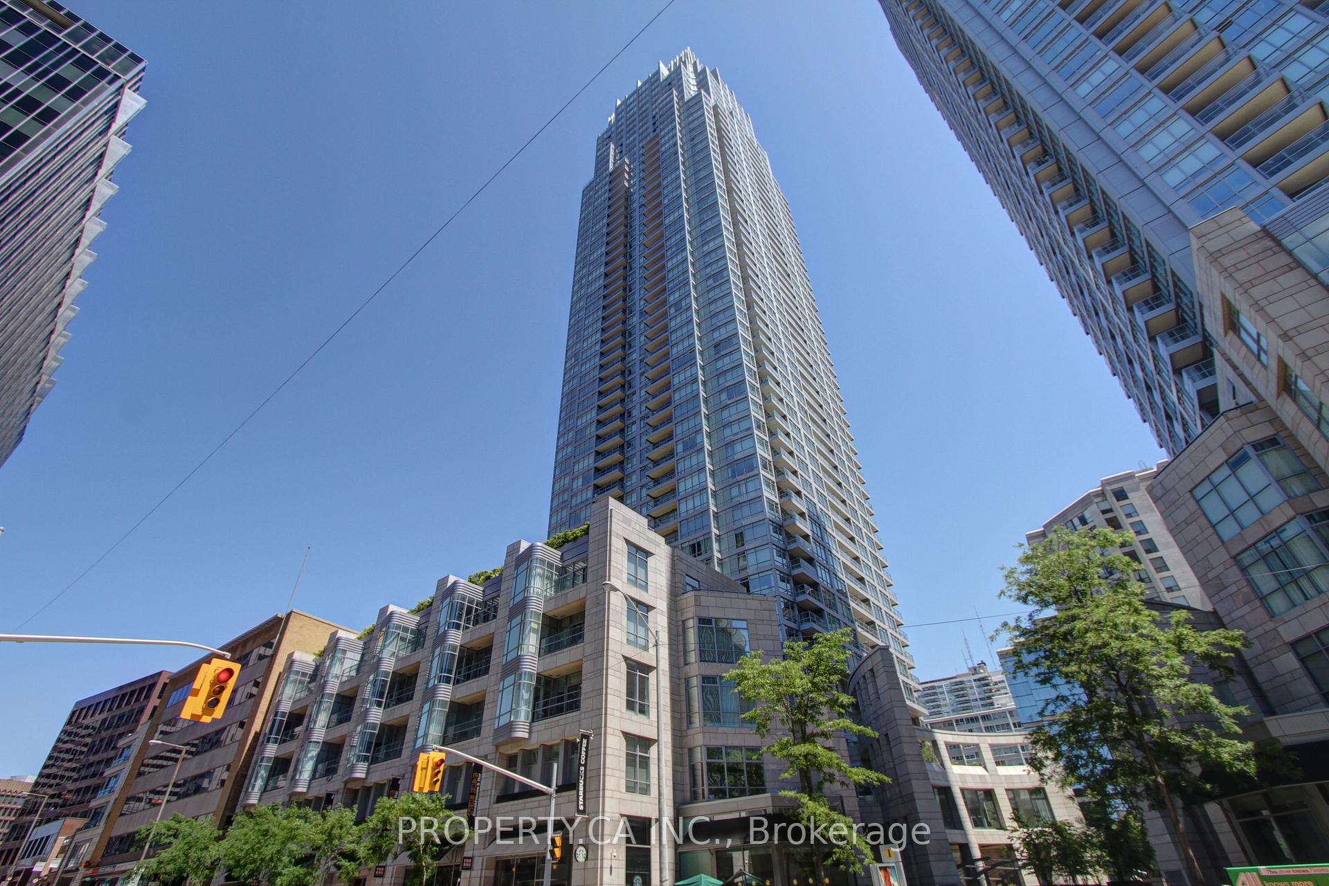 2191 Yonge Street 3712