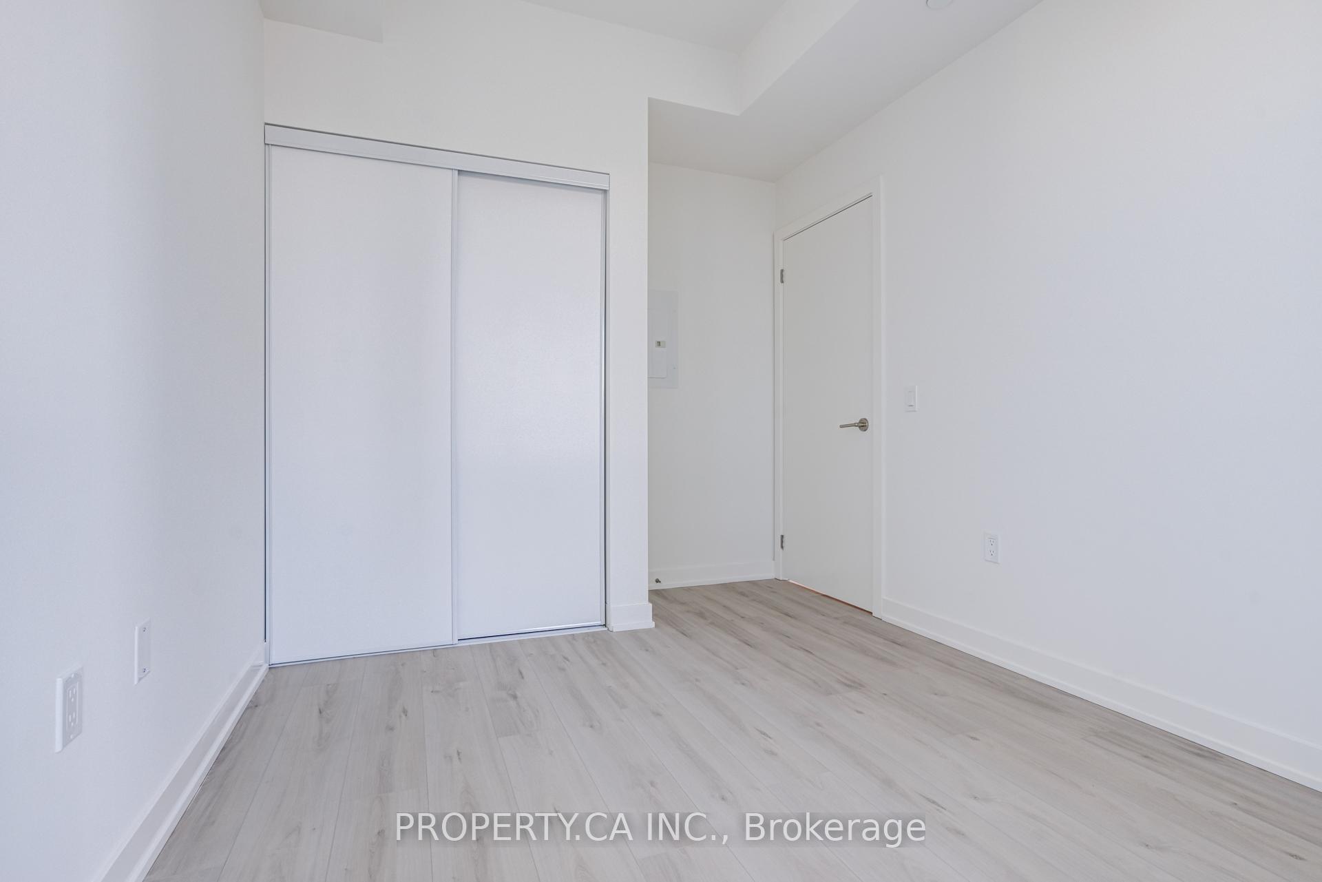 110 Broadway Avenue 2404S