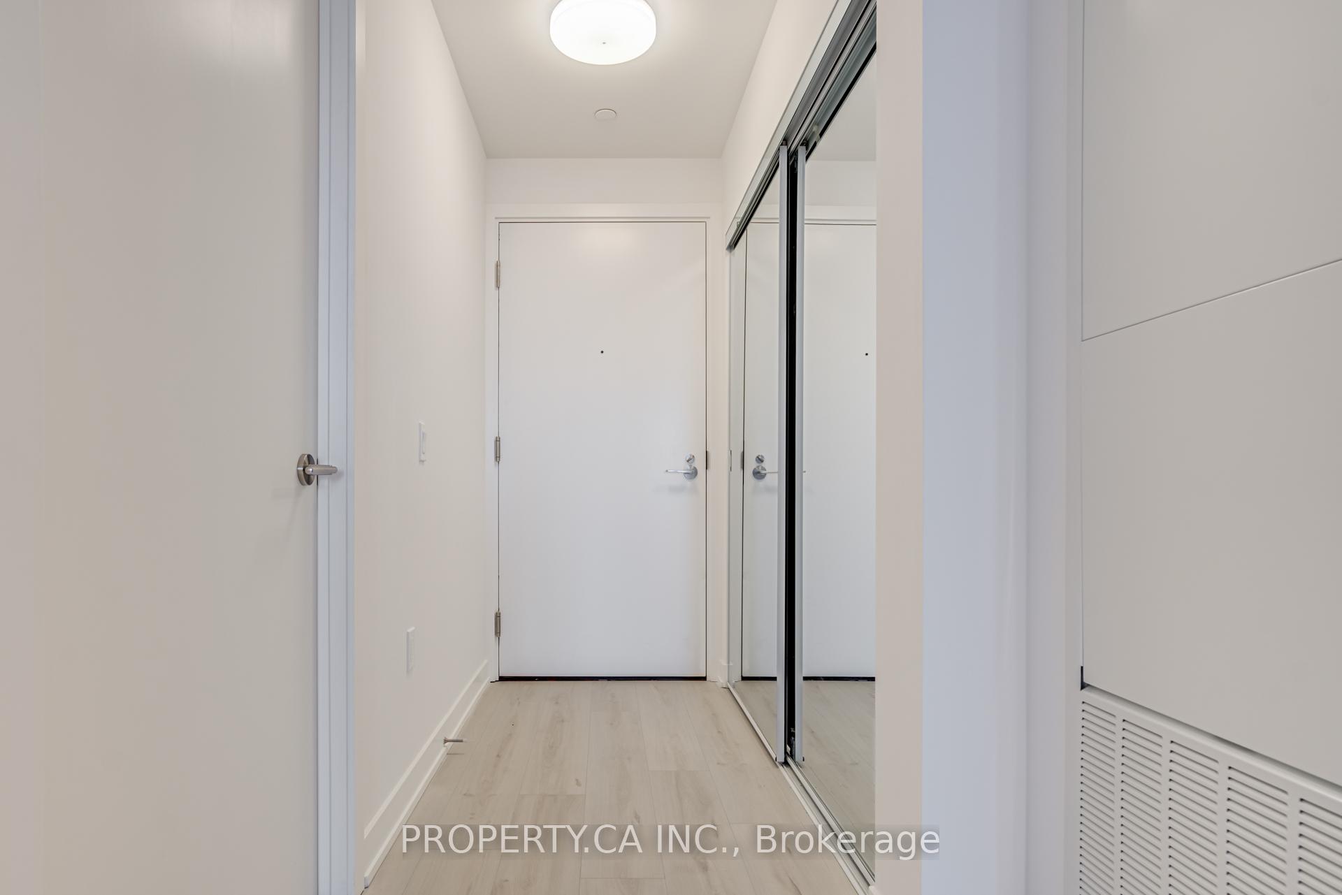 110 Broadway Avenue 2404S