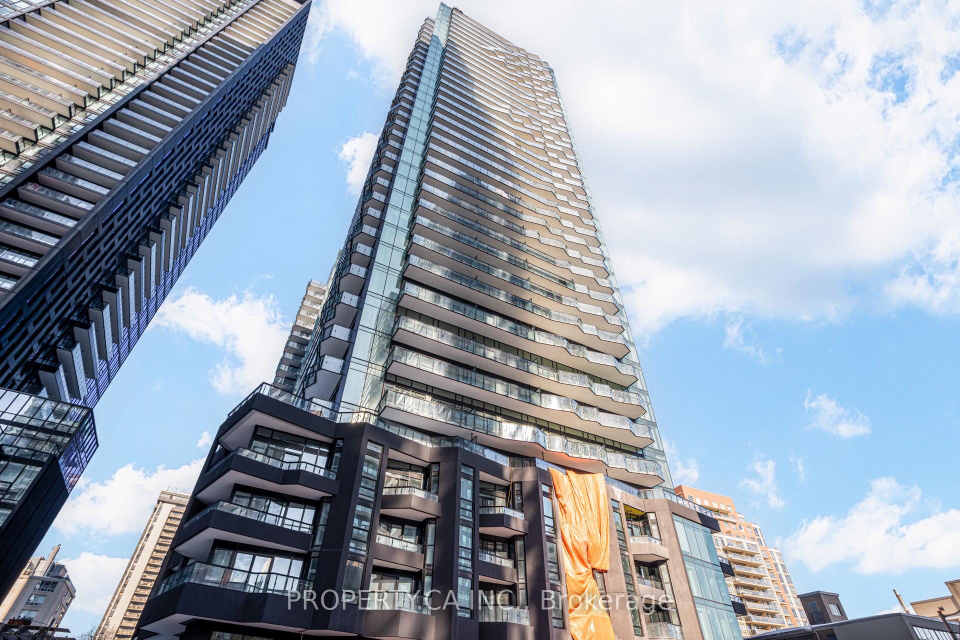 110 Broadway Avenue 2404S