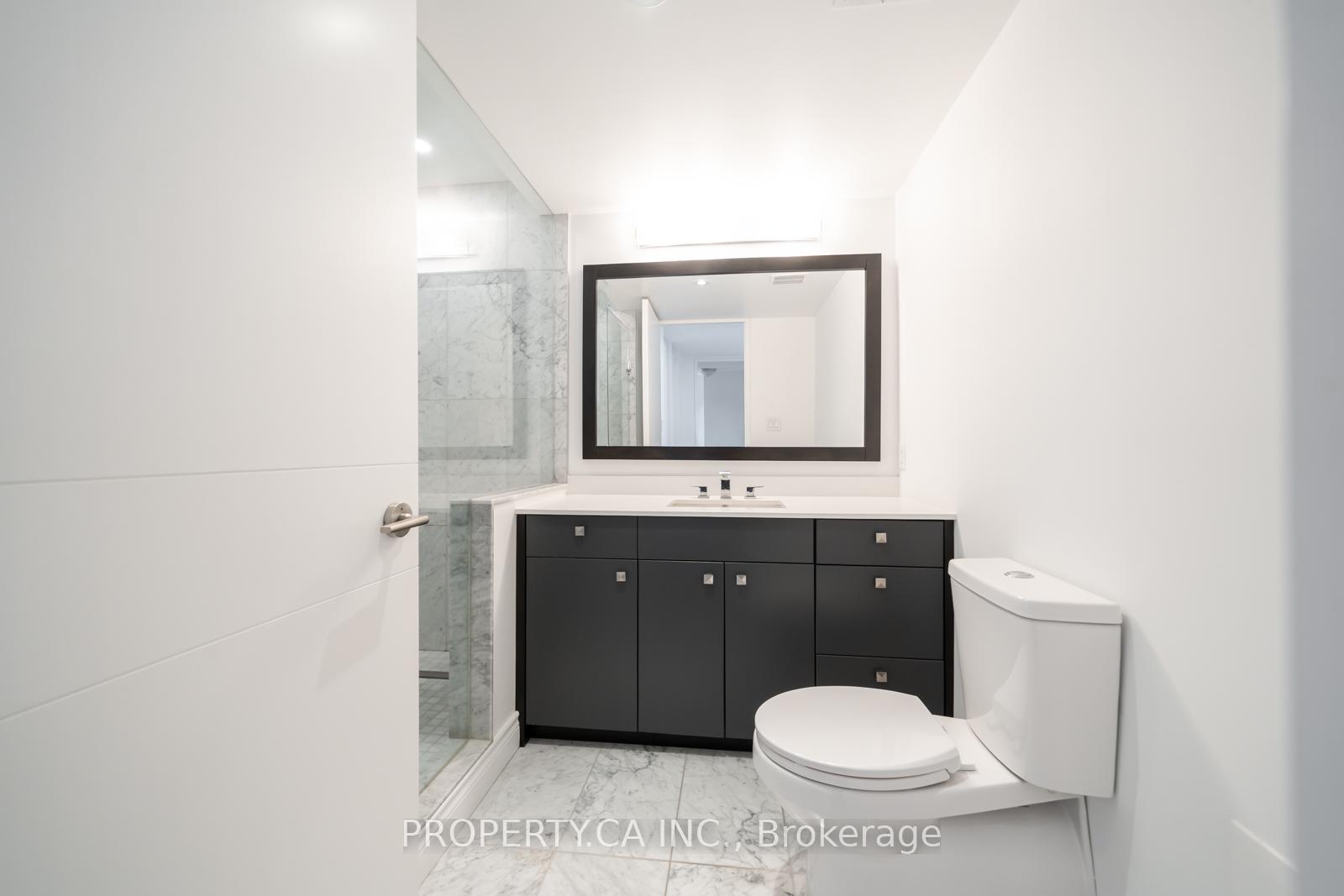 33 Harbour Square 2804