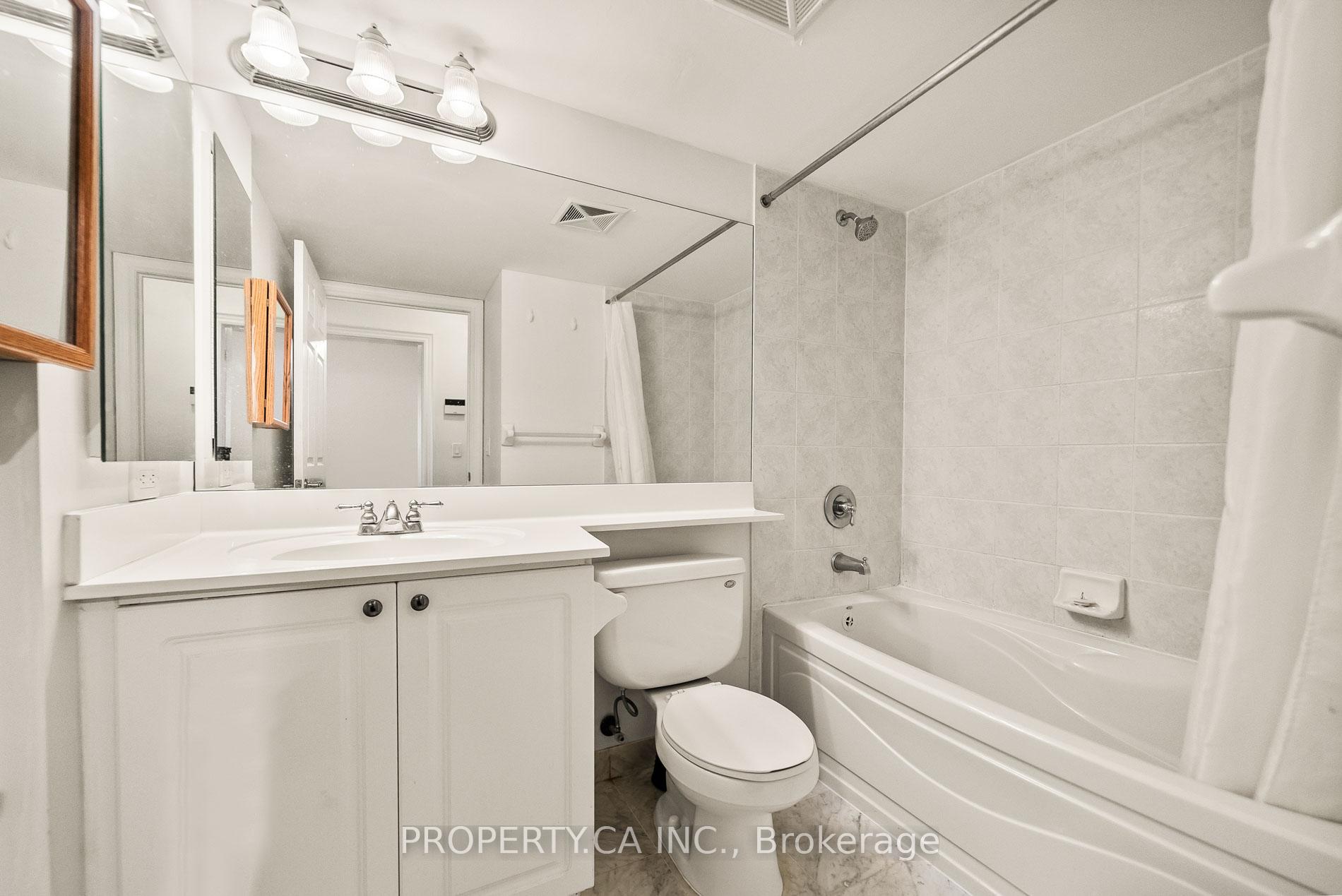 15 Greenview Avenue 309