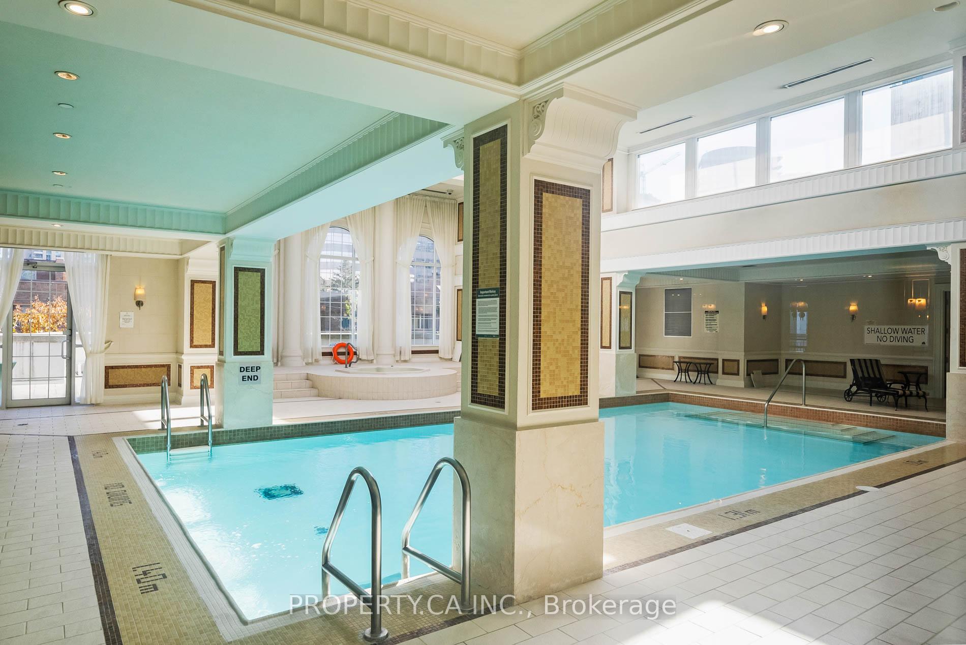 15 Greenview Avenue 309