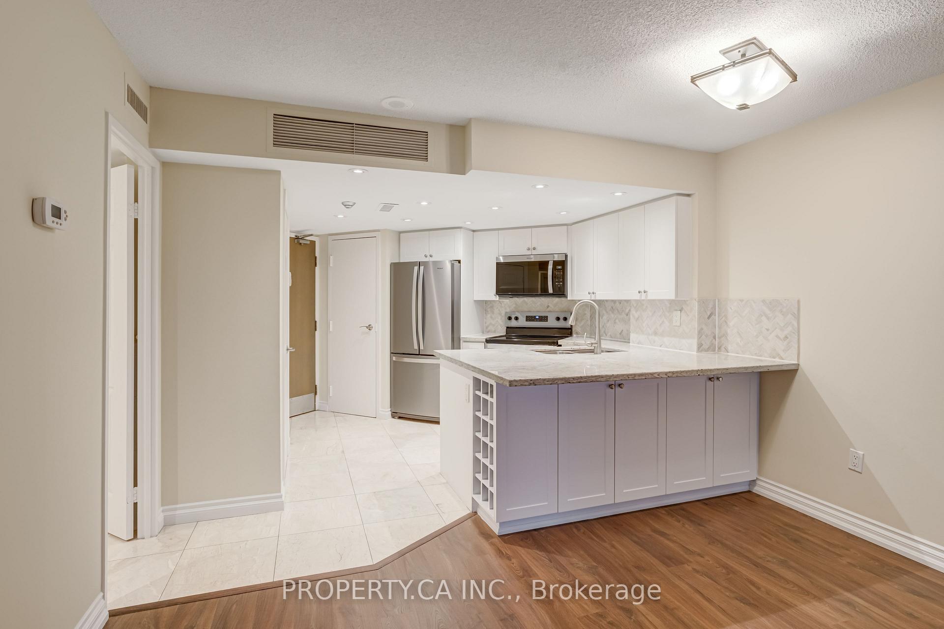 1001 Bay Street 1410