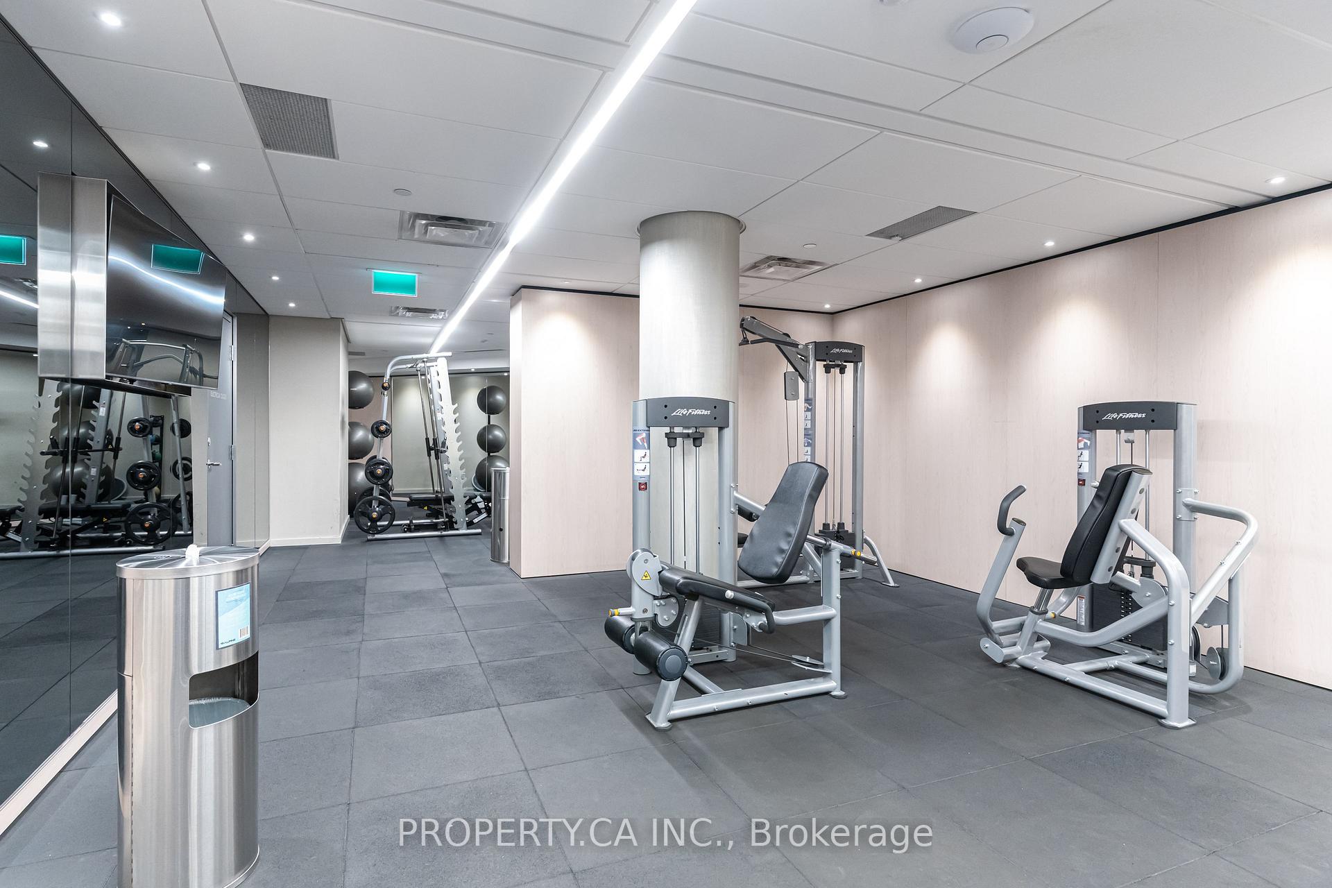 1001 Bay Street 1410