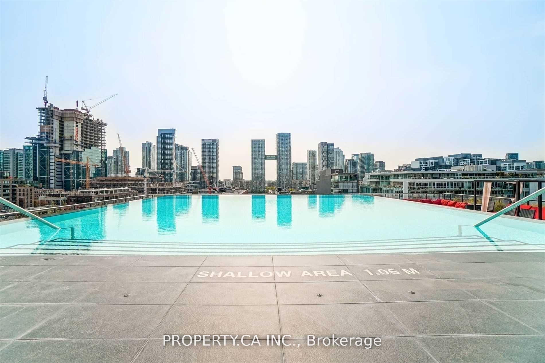 560 King Street W 623