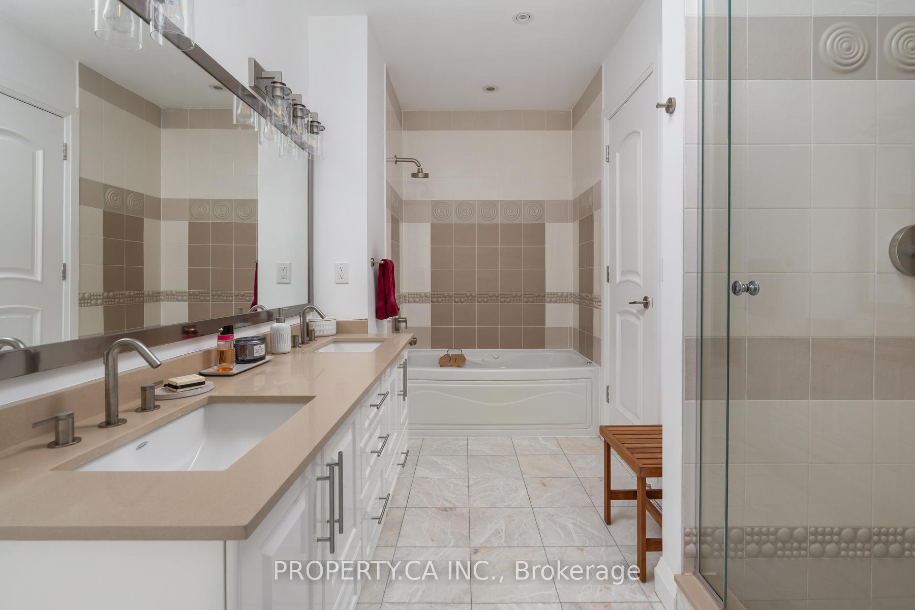 12 Yonge Street 2903