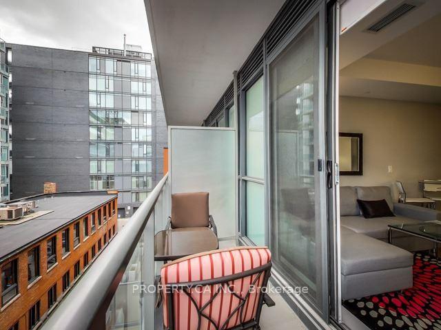 508 Wellington Street W 405