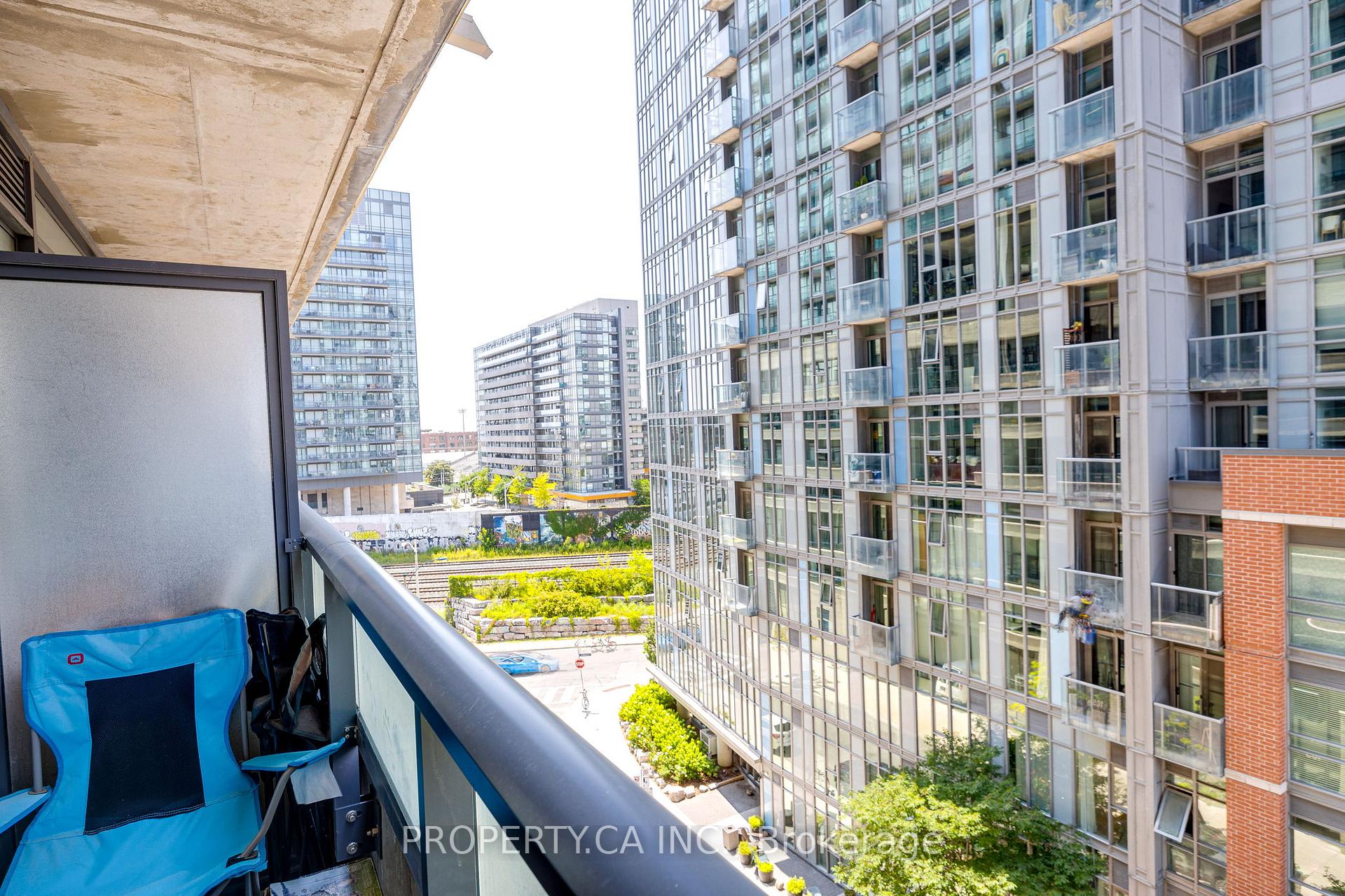 36 Lisgar Street 730W