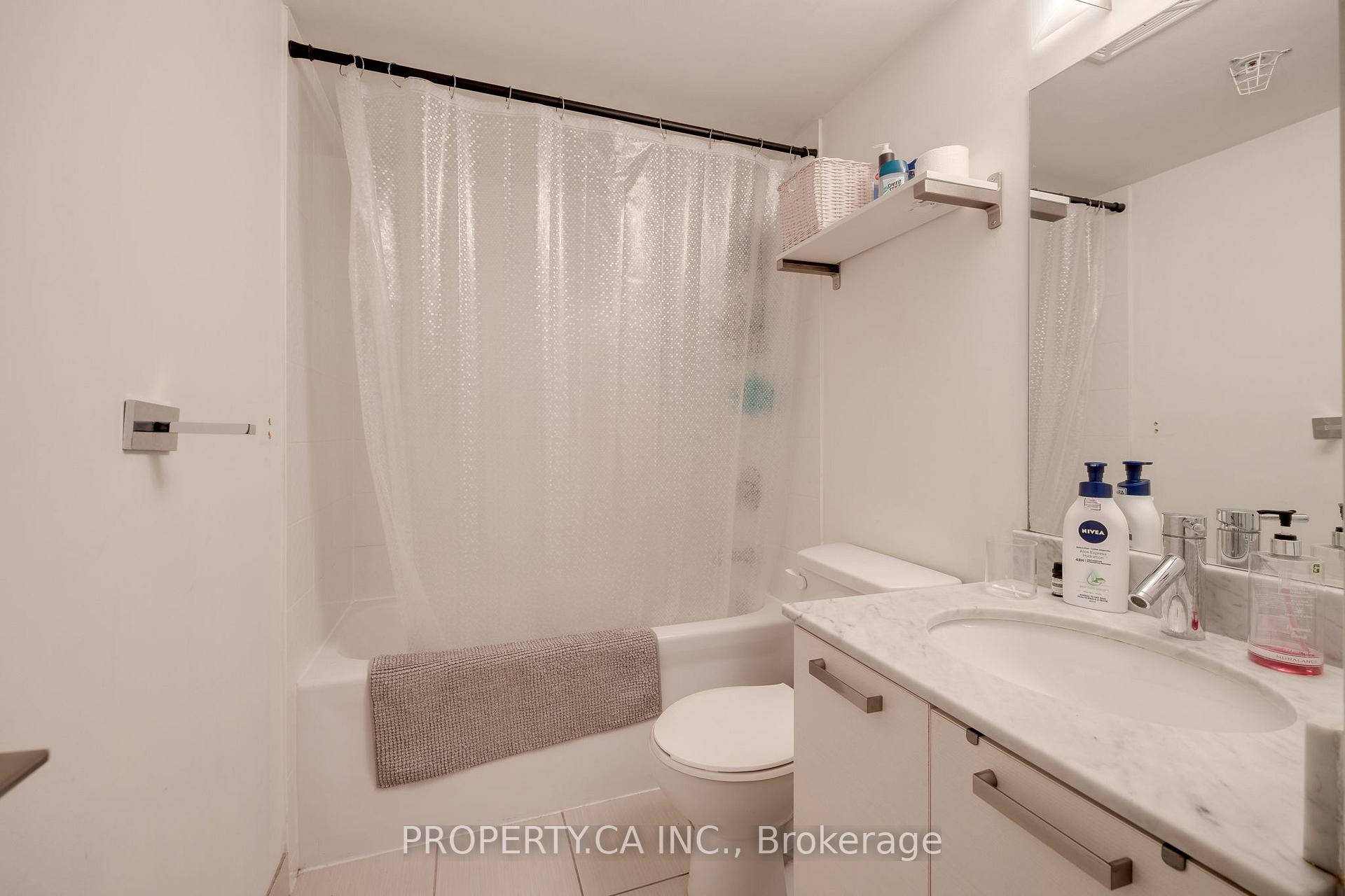 36 Lisgar Street 730W