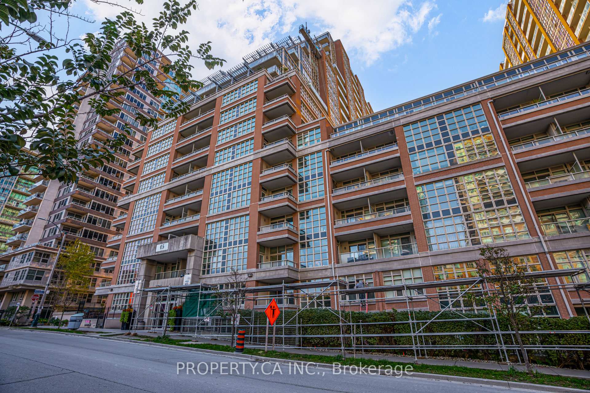 65 East Liberty Street 1101