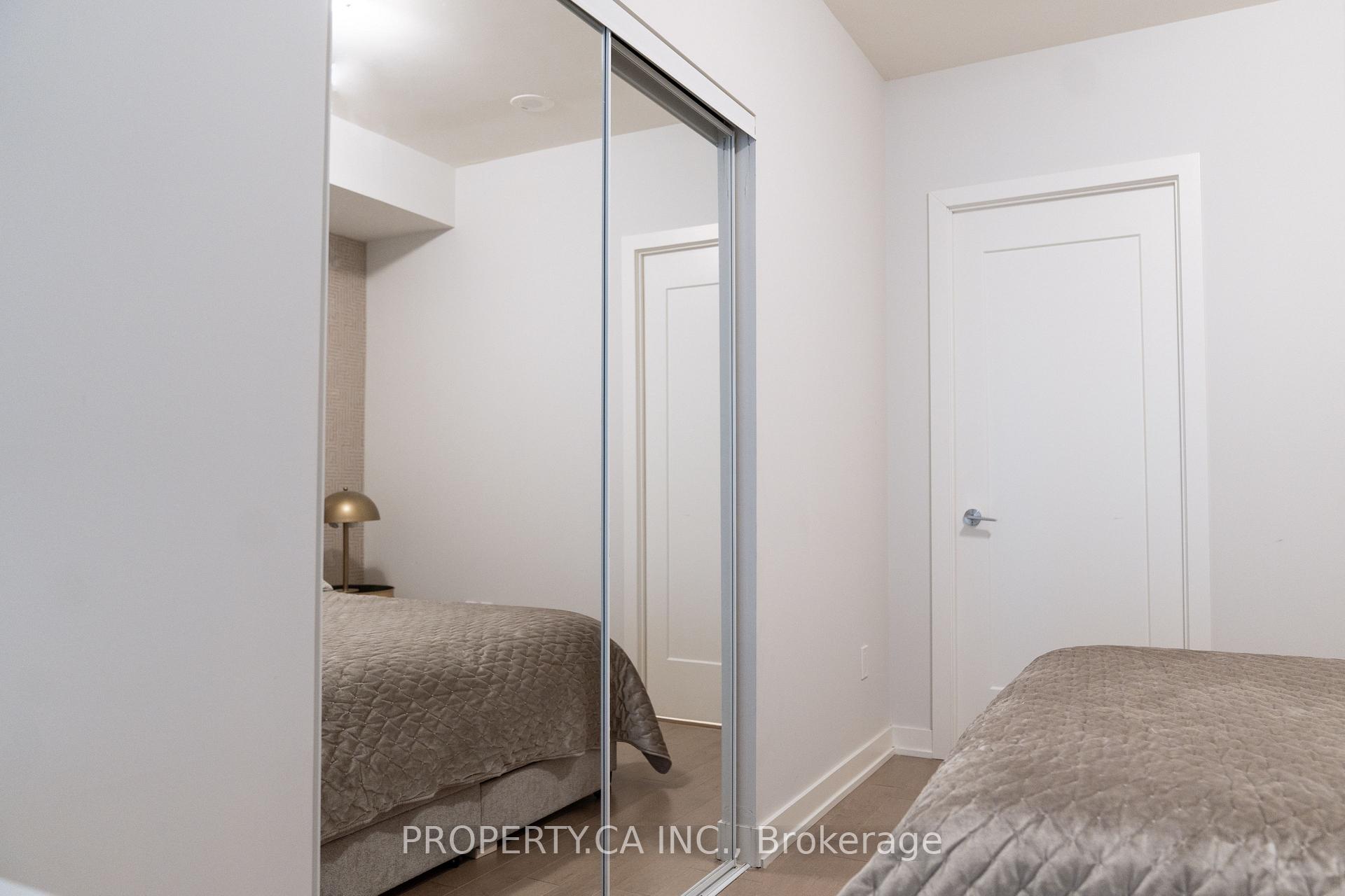 330 Richmond Street W 618