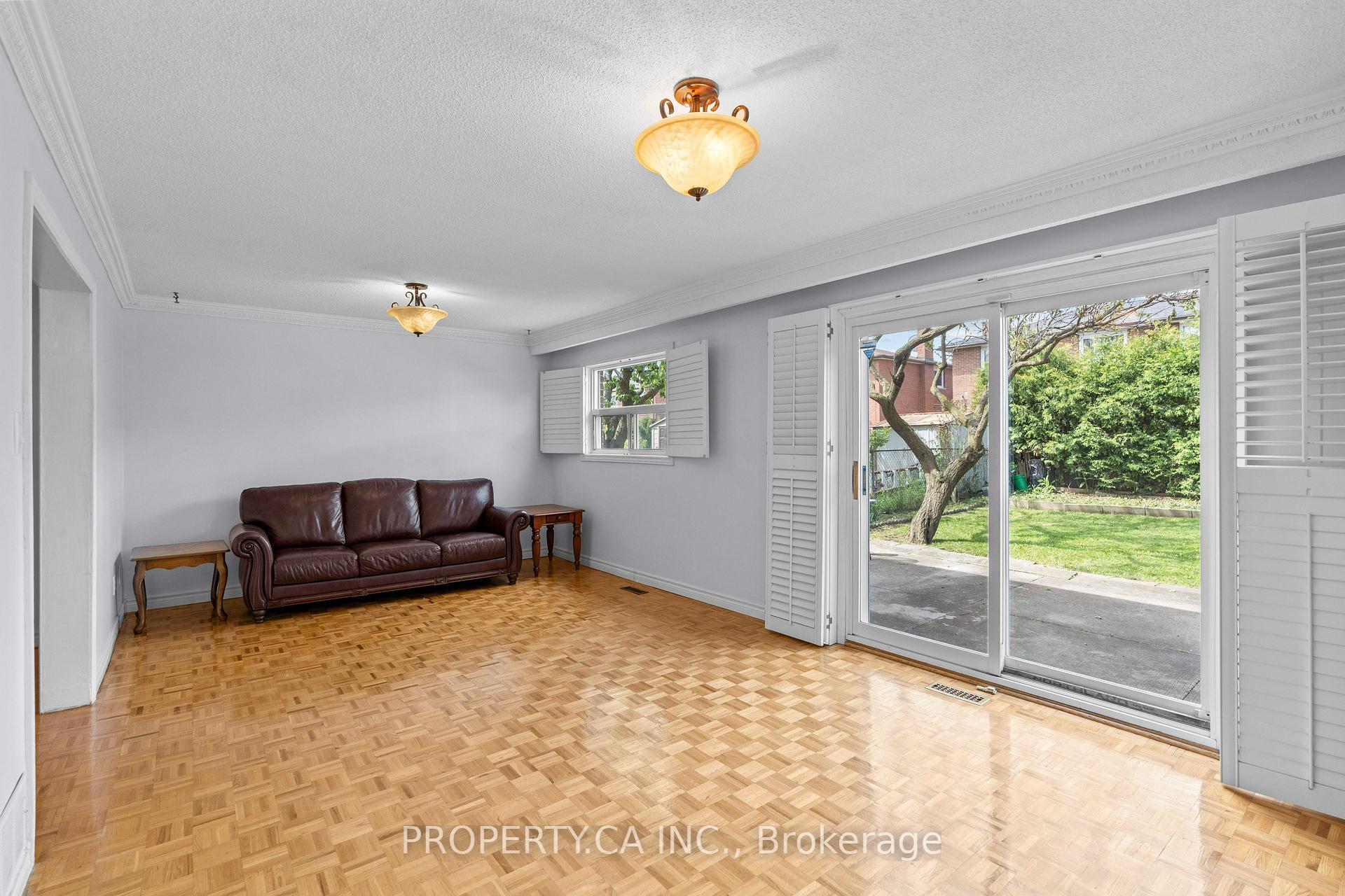 48 Navaho Drive
