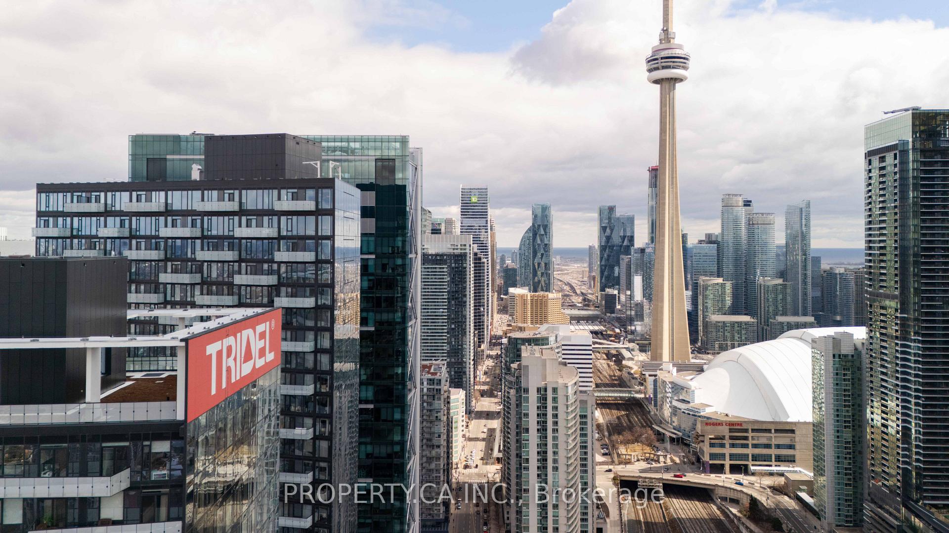 470 Front Street W 2305