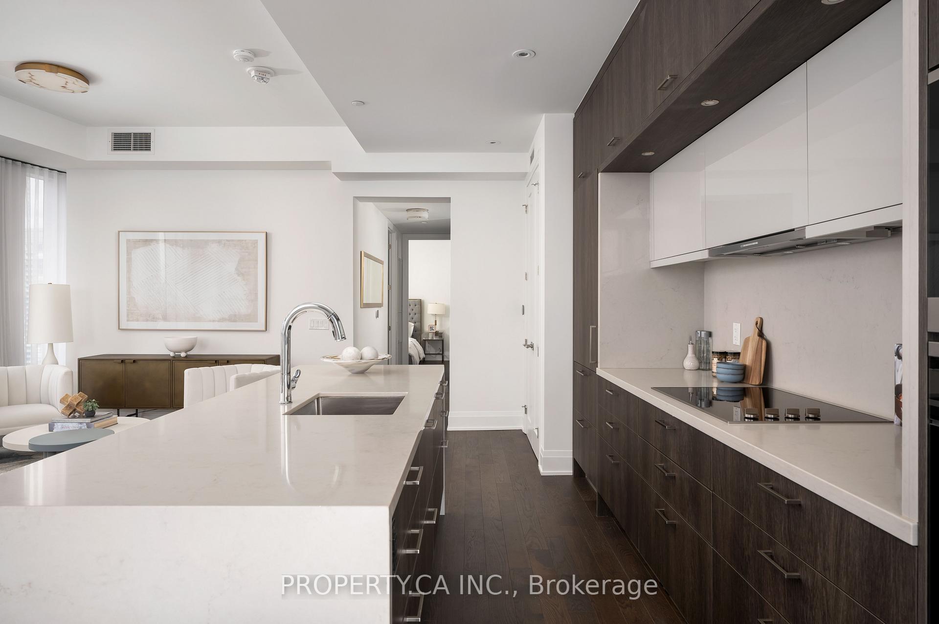 470 Front Street W 2305