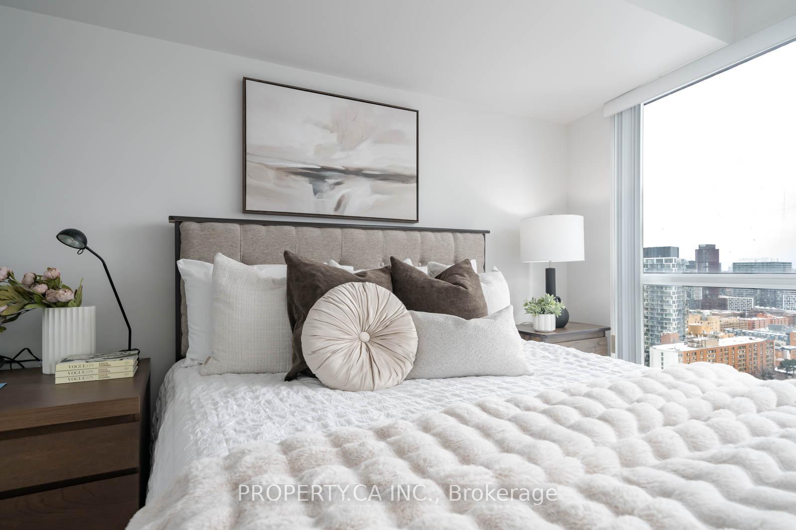 18 Yonge Street 3009