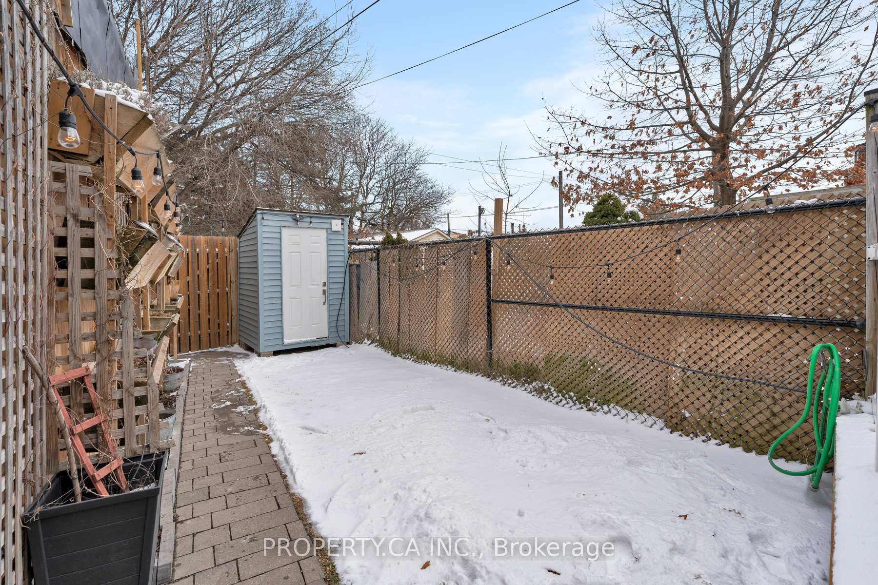 283 Lansdowne Avenue