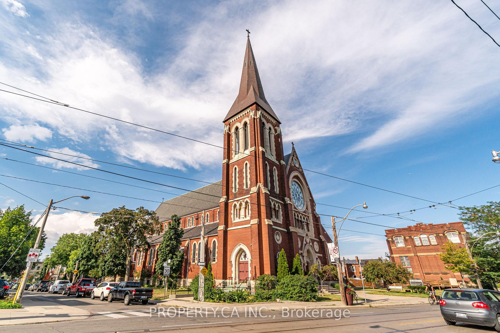 283 Lansdowne Avenue